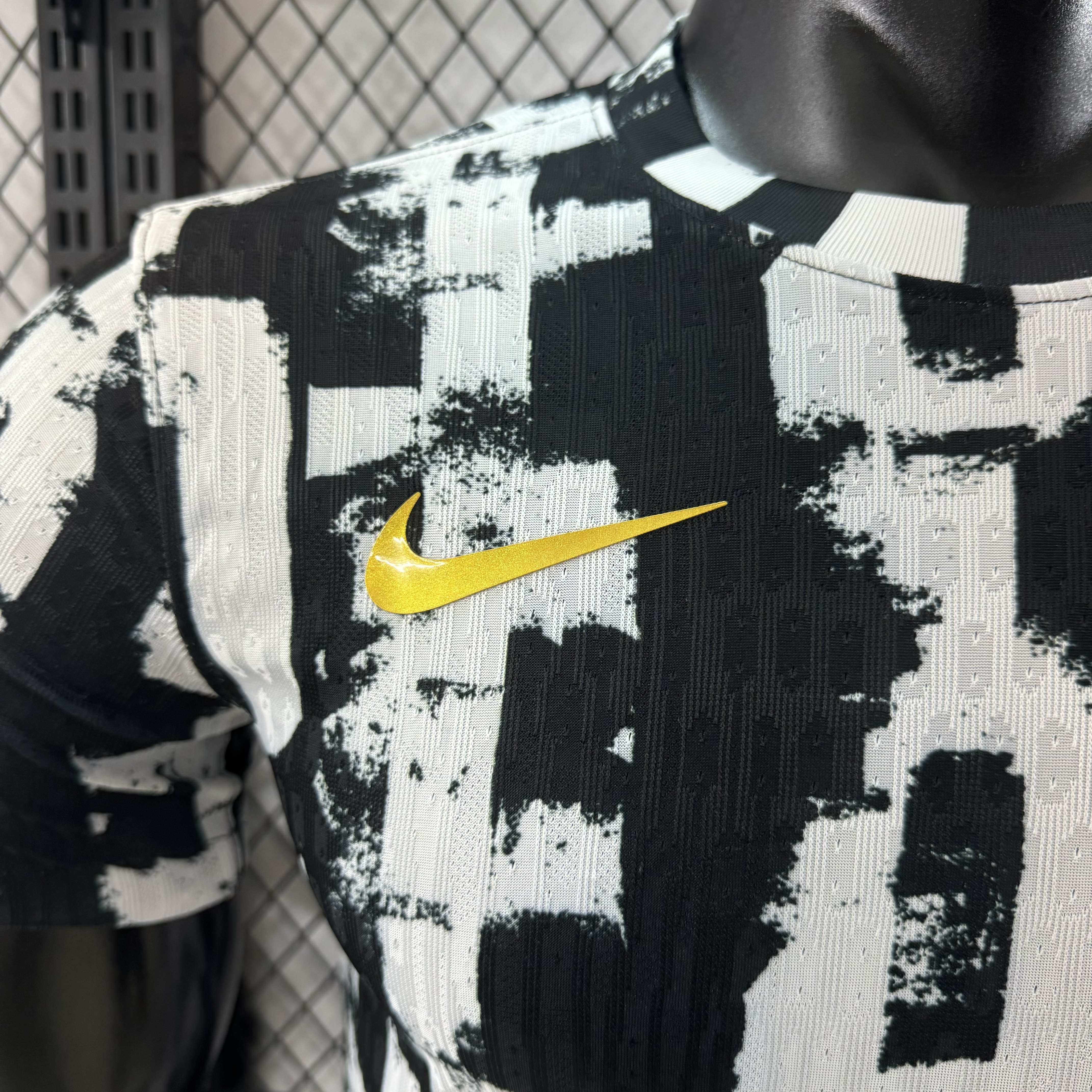 2025/2026 Barcelona Special Edition Football Shirt (Player Edition)