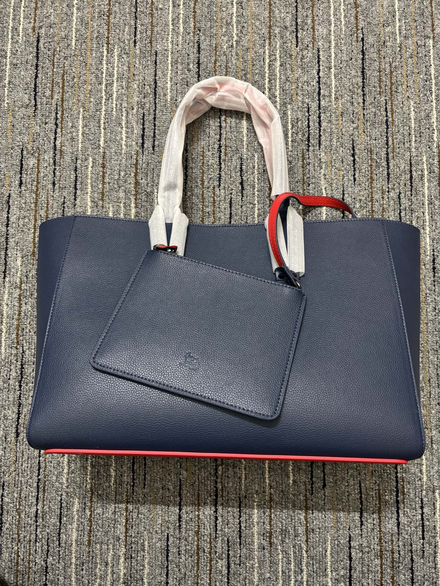 [10A] Christian Louboutin Shopping Bag