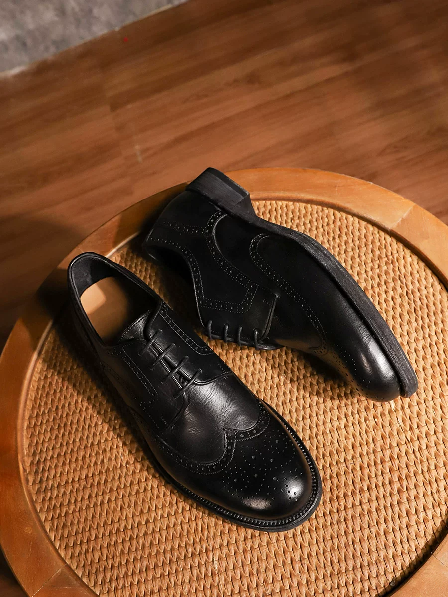 Handmade Brock carved washed dress leather shoes