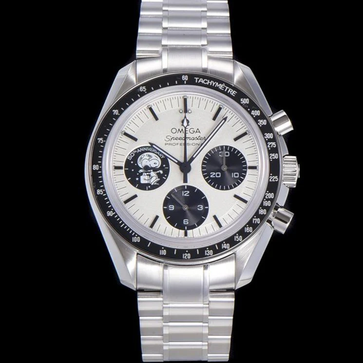 Omega Watch SPEEDMASTER MOONWATCH SNOOPY BLACK BEZEL