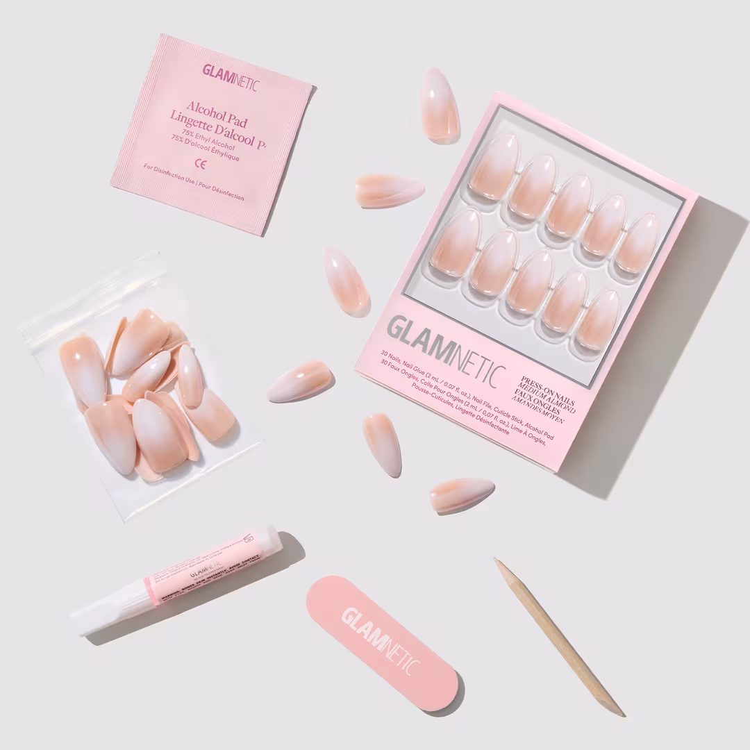Glamnetic  Frosted Chai Press-On Nails