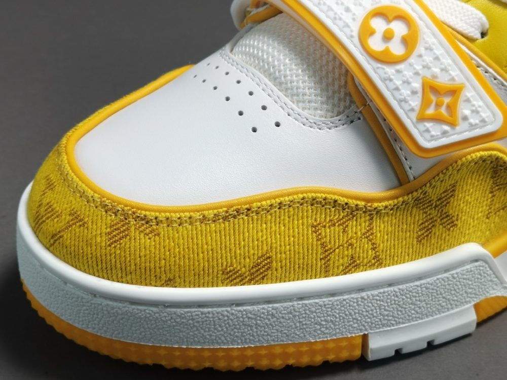 Louis Vuitton Trainer White Yellow