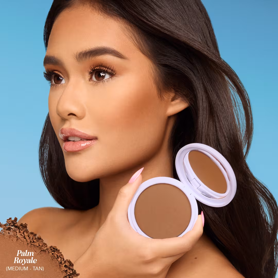 Polite Society  Cabana Club Blurring Bronzer