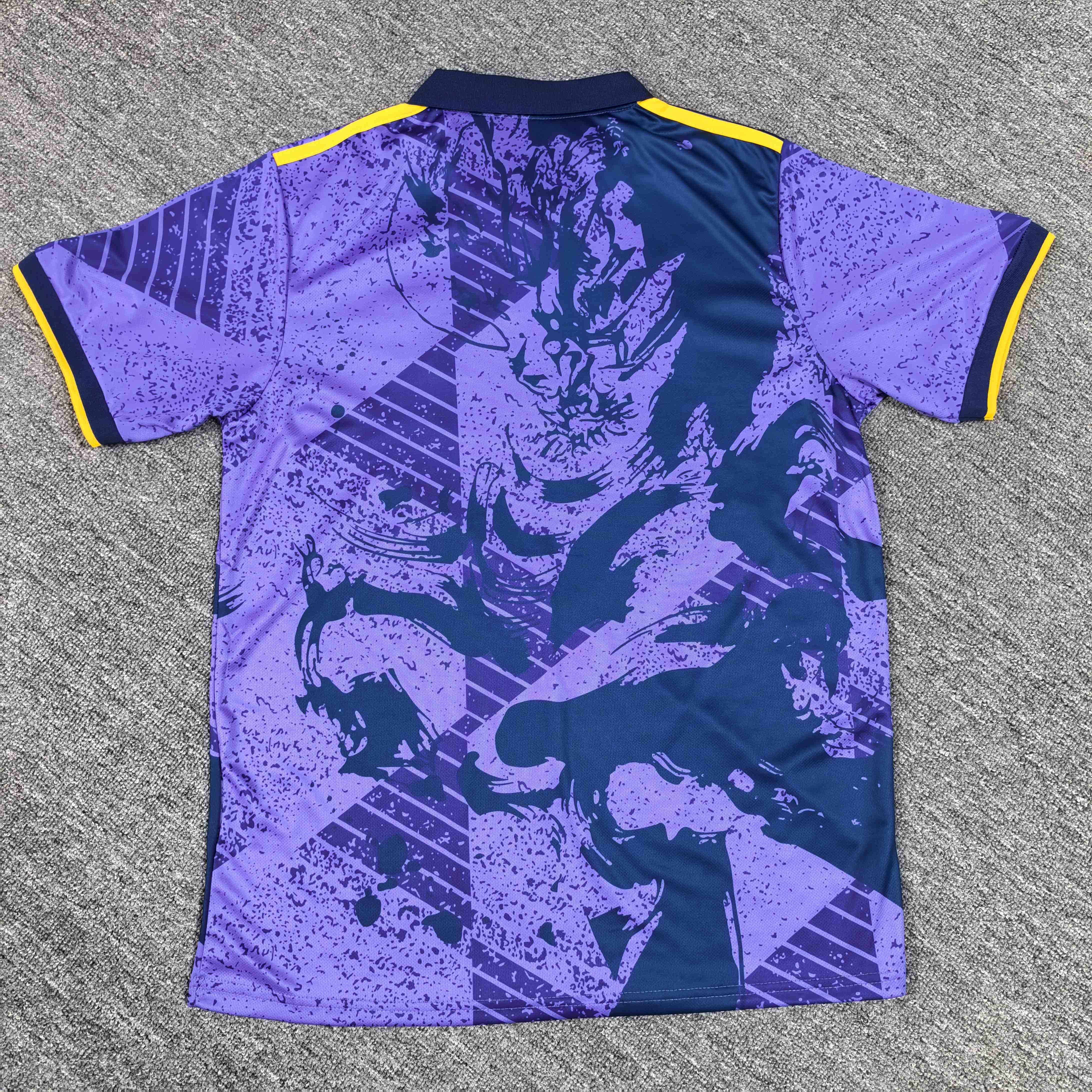 2025/2026 Real Madrid Special Edition Football Shirt （Fan Edition）