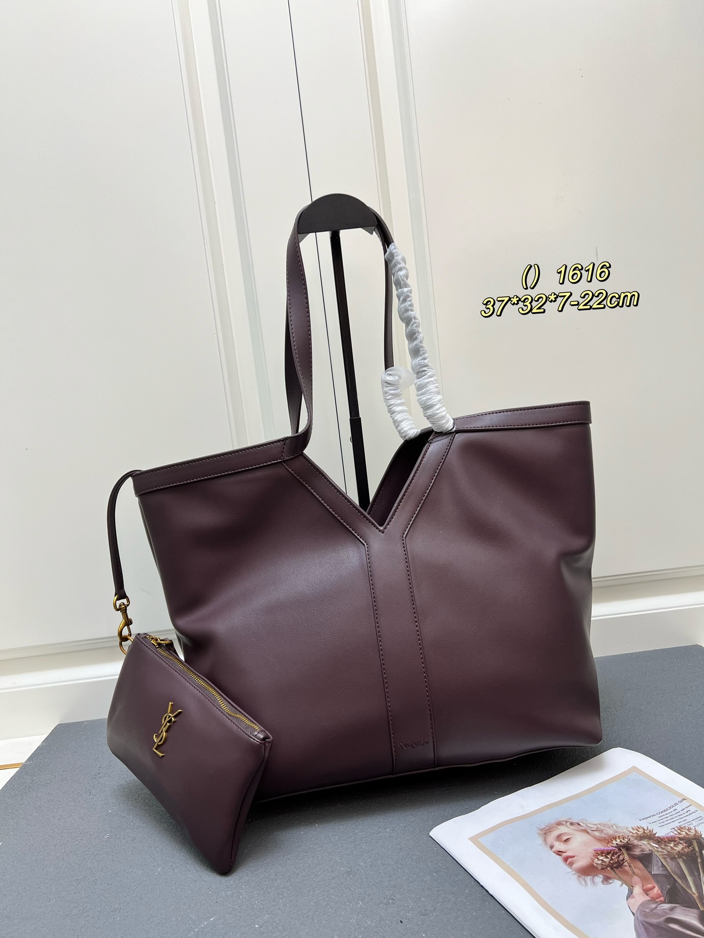 Saint Laurent Y Tote Bag