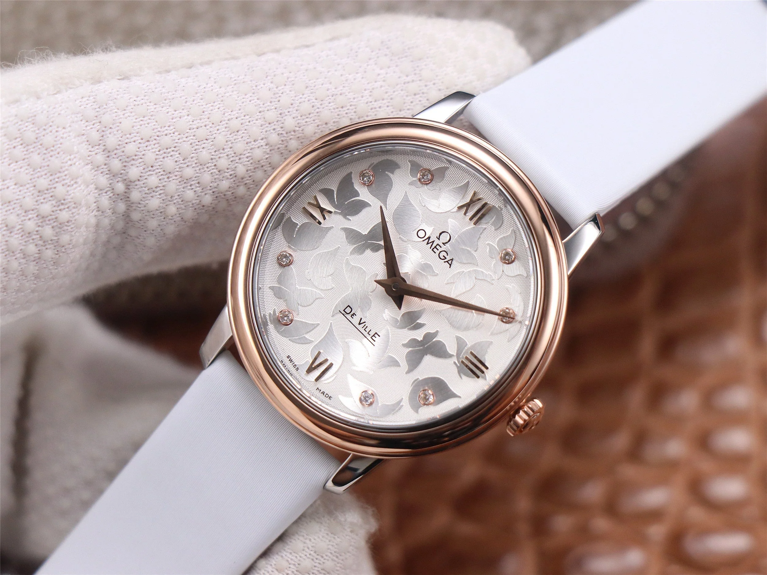 Omega Watch DE VILLE PRESTIGE 32 ROSE GOLD WHITE DIAL