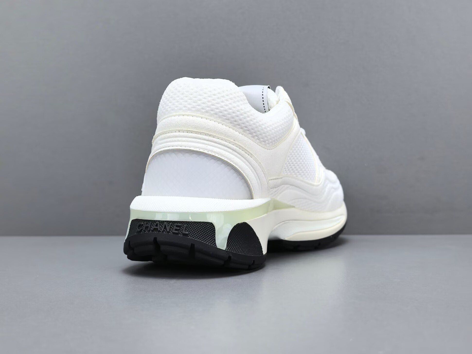 CHNE1 Leather Low Top Sneakers - CCSHOES
