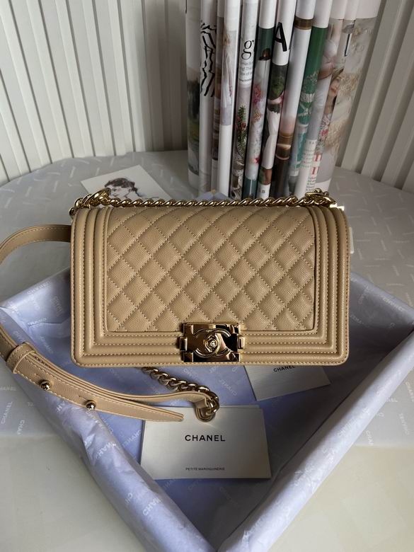 LE Boy Bag
