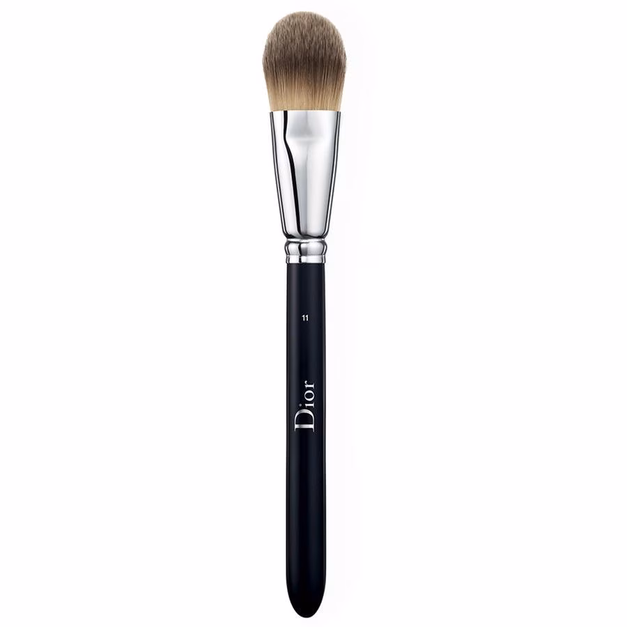 Light Coverage Fluid Foundation Brush Nr° 11