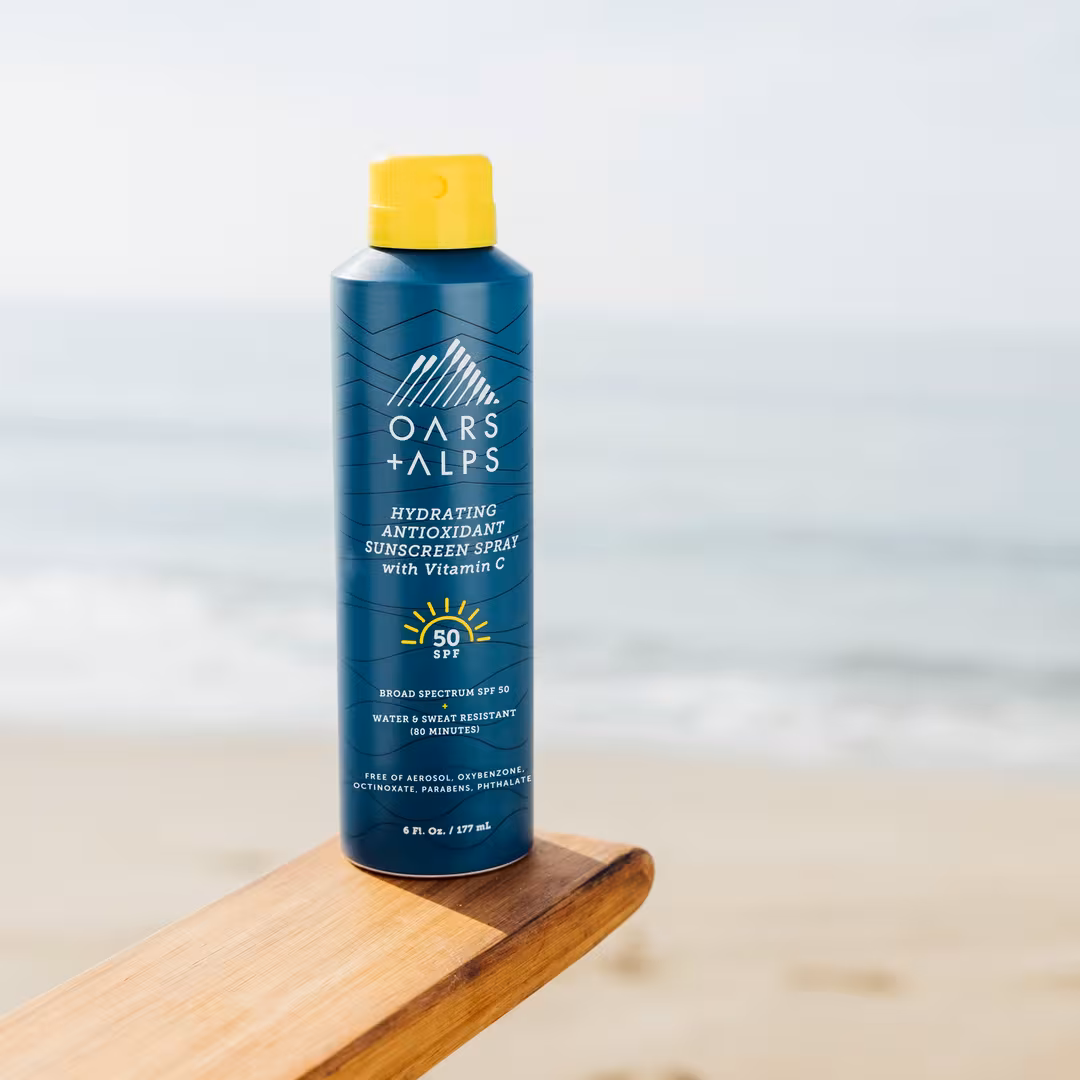 Oars + Alps  Hydrating Antioxidant SPF 50 Spray