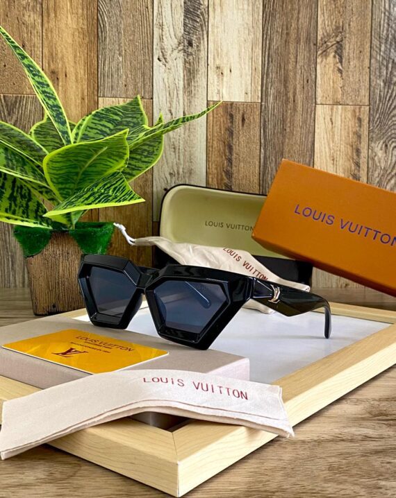 Louis Vuitton sunglasses 15