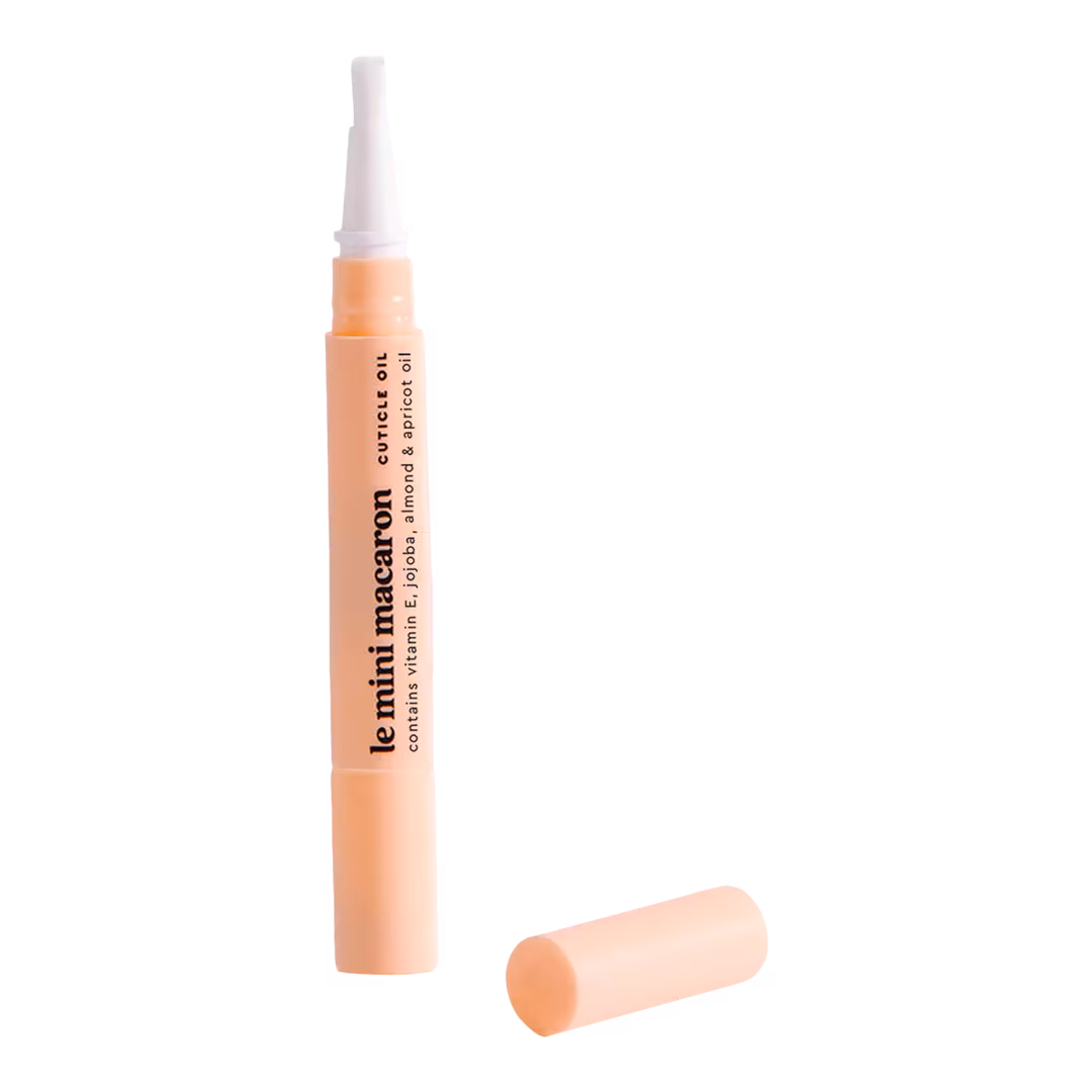Le Mini Macaron  On-the-Go Nail and Cuticle Oil Pen