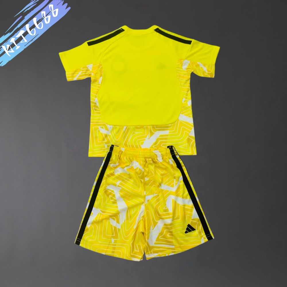 2026/2027 Celtics goalkeeper Football shirt (Adult Kids Kit socks）