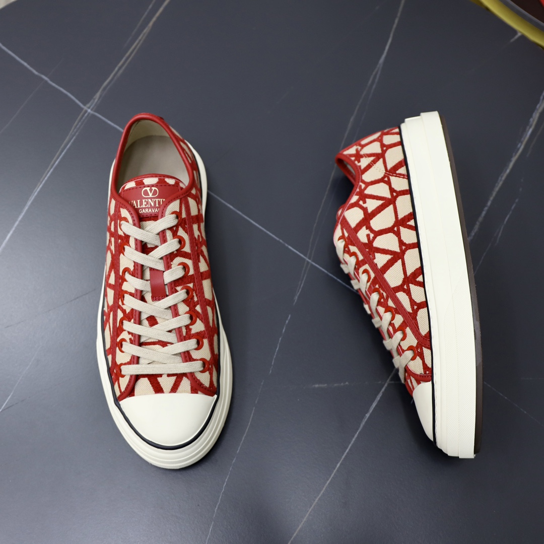 Valentino Toile Iconographe Red Jacquard Leather Canvas Totaloop Low-top Sneakers