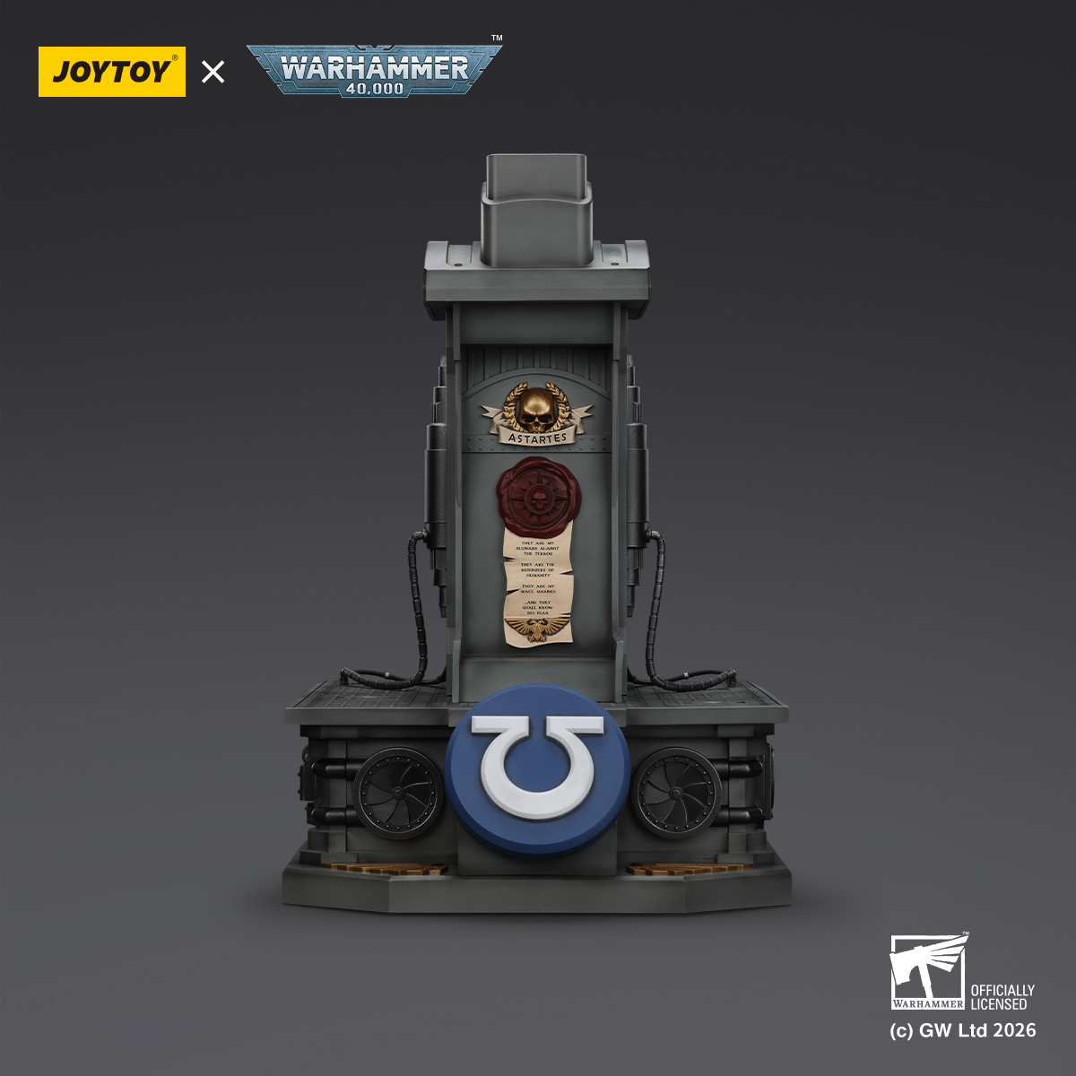 JOYTOY Warhammer 40k 1: 1 Ultramarines Captain MkX Helmet & Display Stand - JOYTOY WORLD