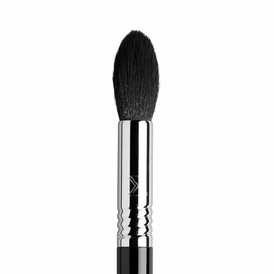 F35 Tapered Highlighter Brush