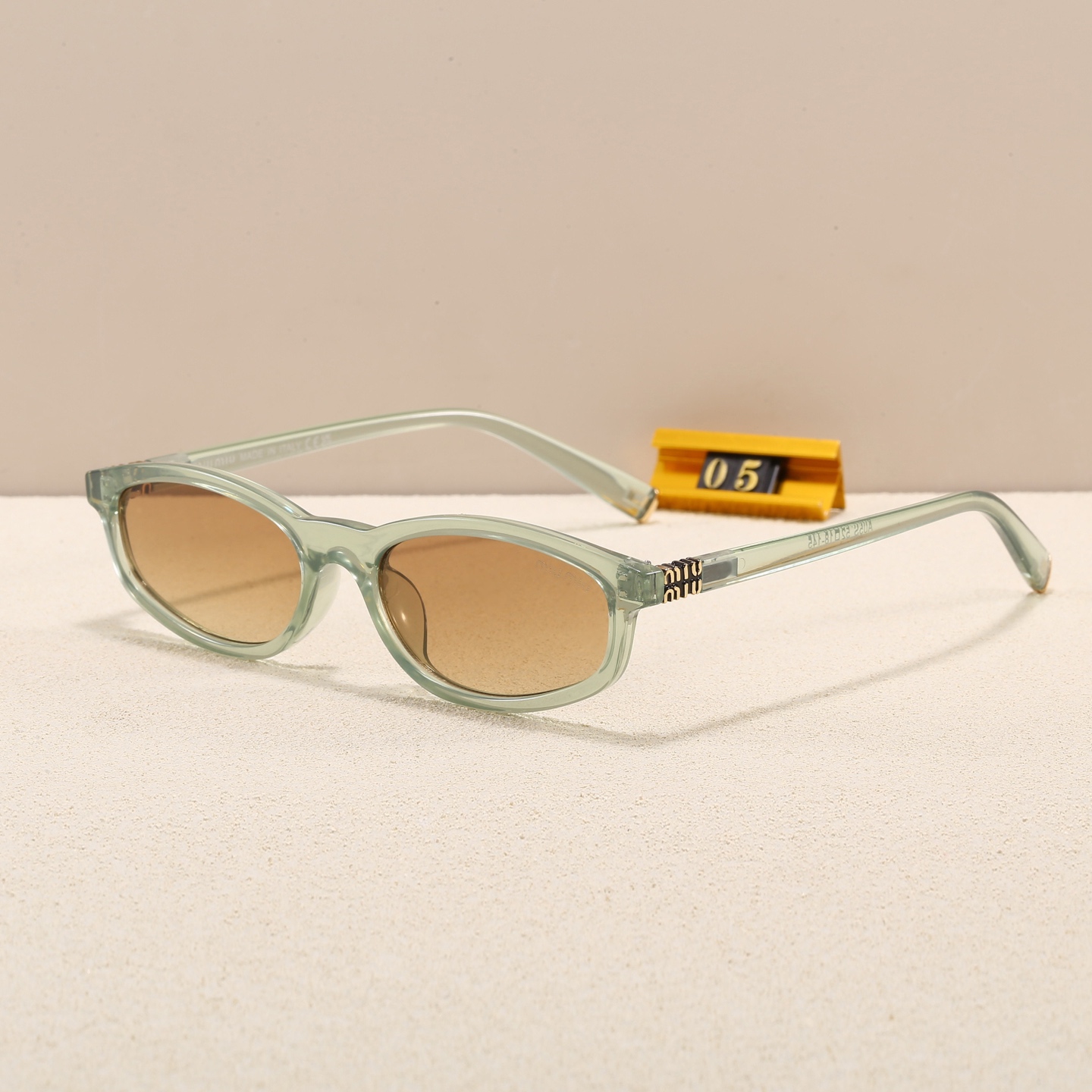 Miu Miu Fashionable Sunglasses