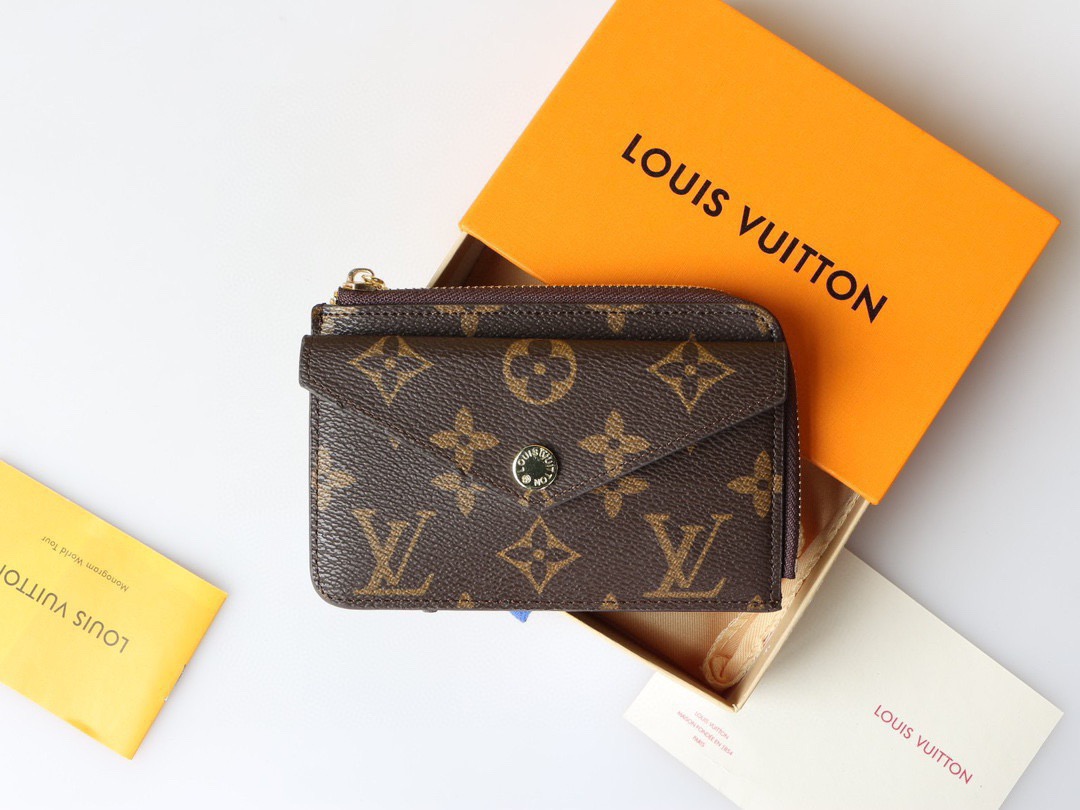 LV Classic Card Holder
