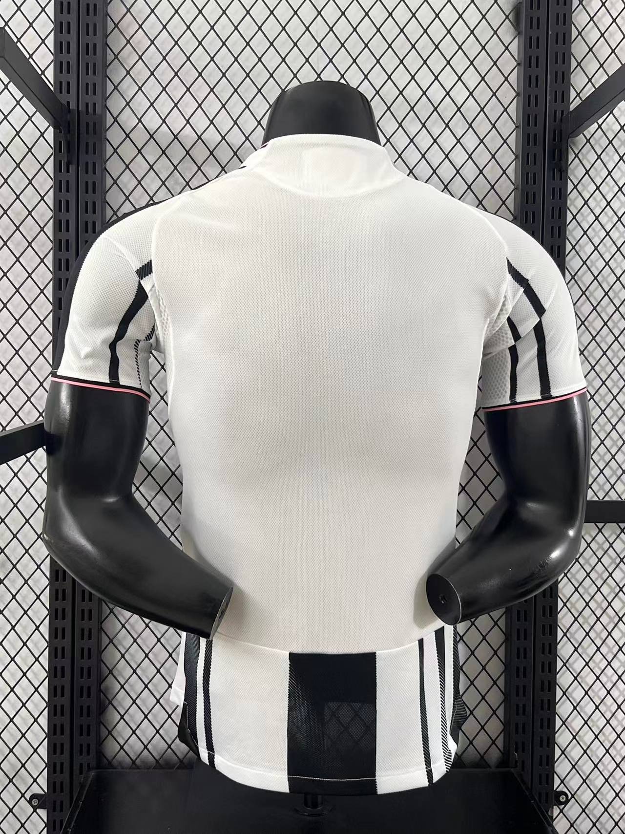 2025/2026 Juventus Home Football Shirt (Player )