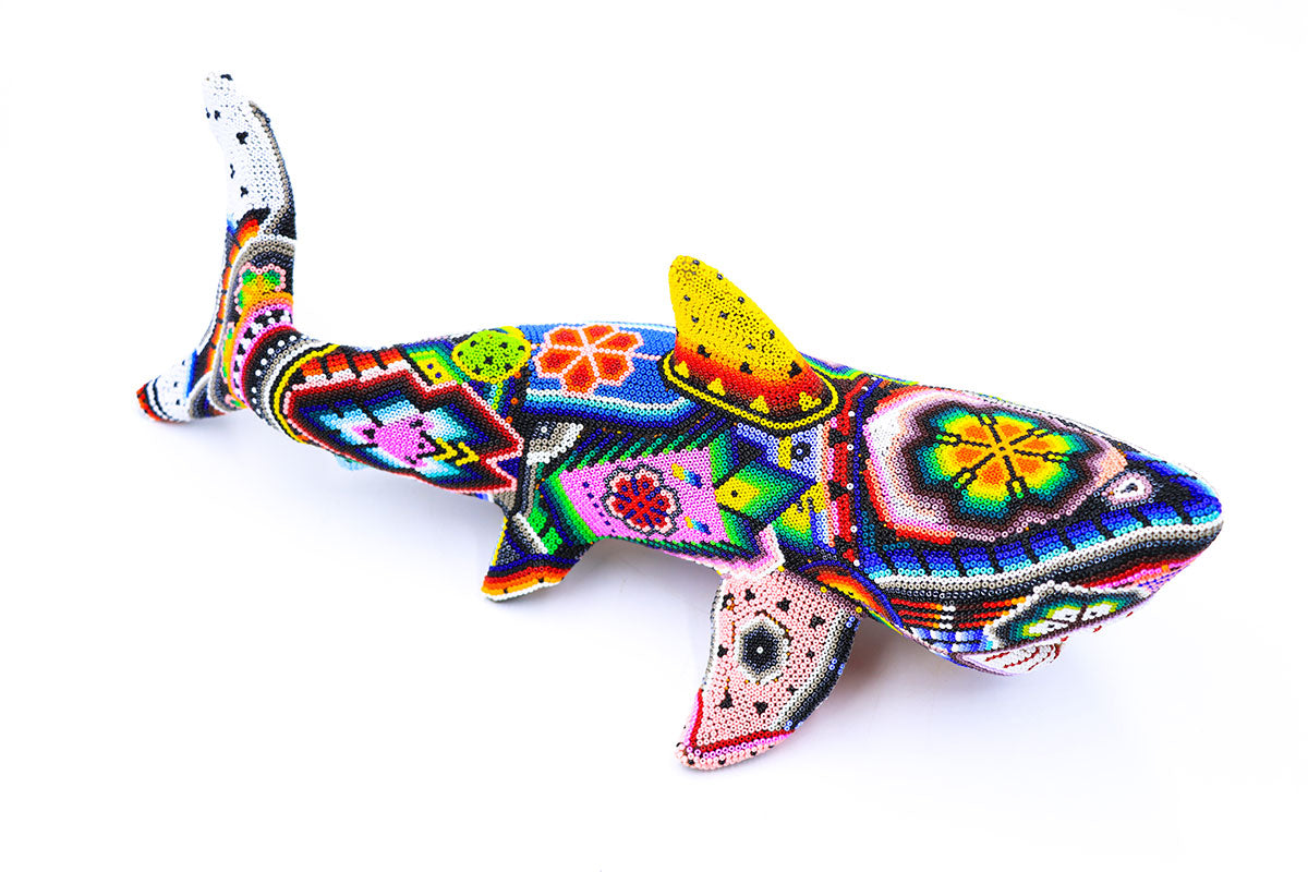 Tiburón - Obra de Arte Huichol