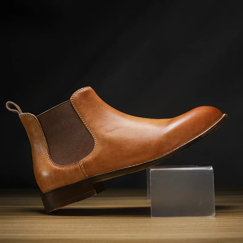 Men's handmade pointed chelsea boots