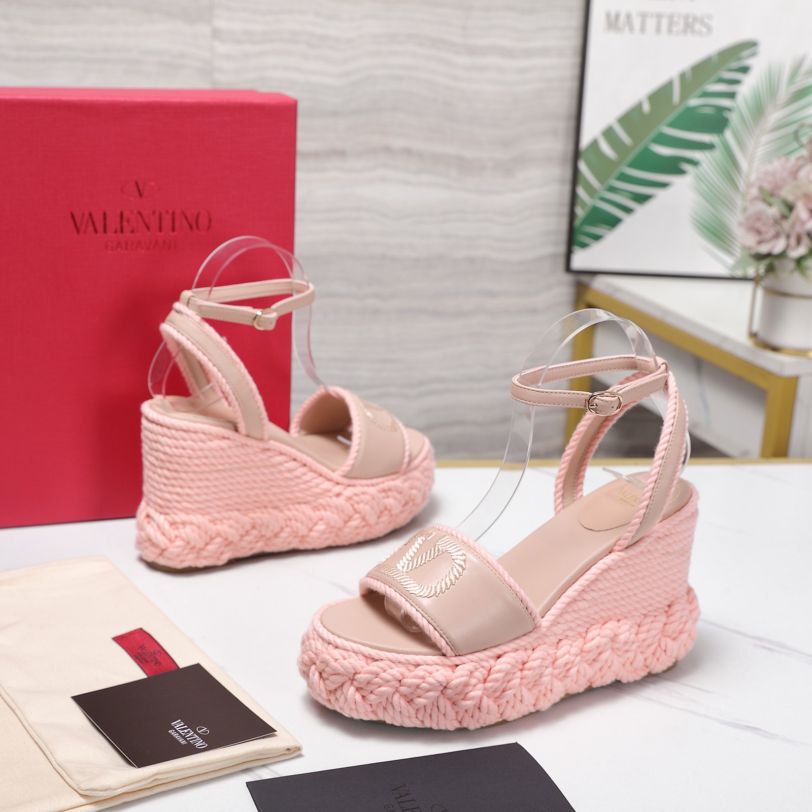 Valentino Garavani Pink Smooth Leather VLogo Embroidered Platform Jute Wedge Espadrille Sandal Heels