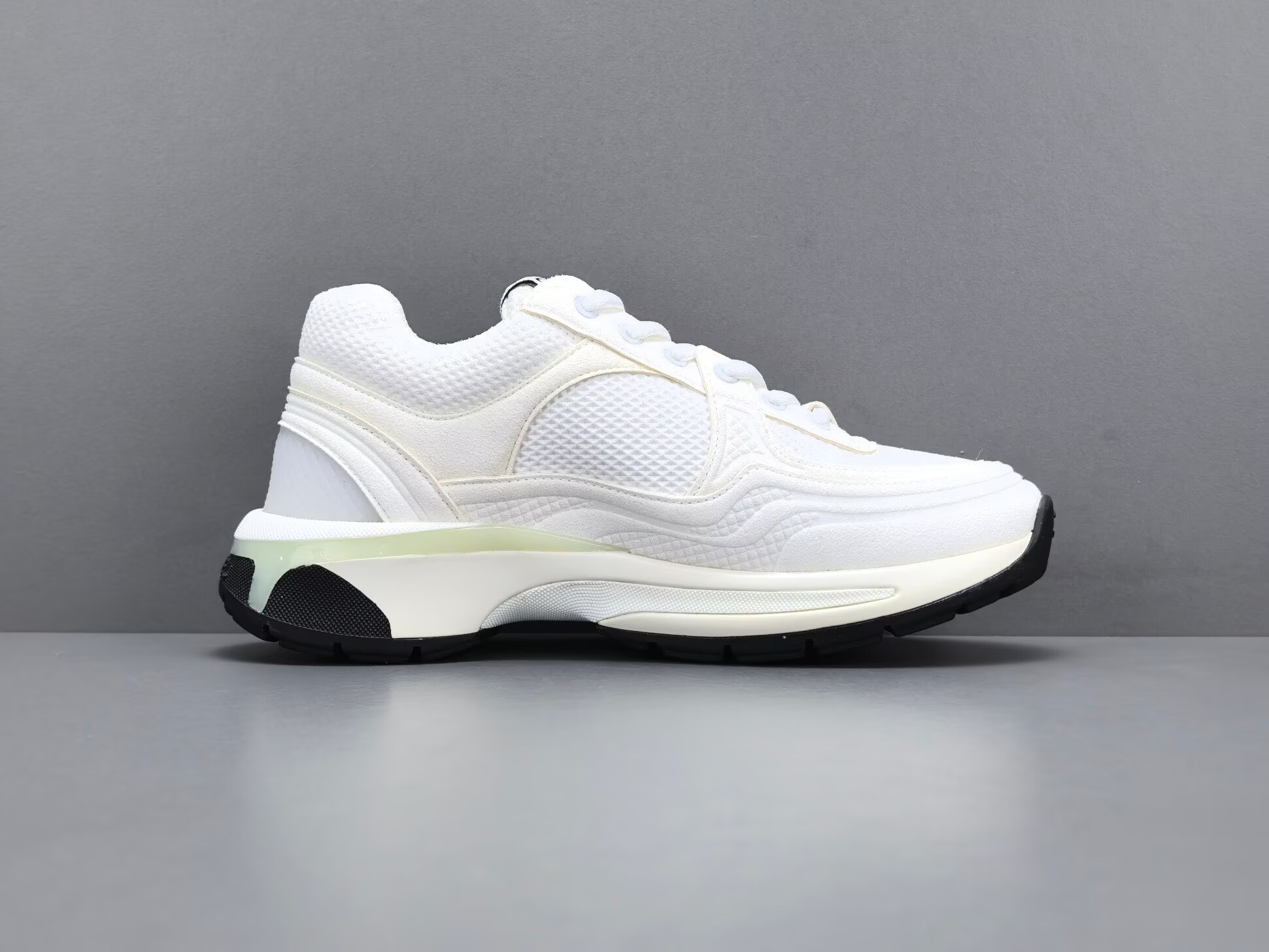 CHNE1 Leather Low Top Sneakers - CCSHOES