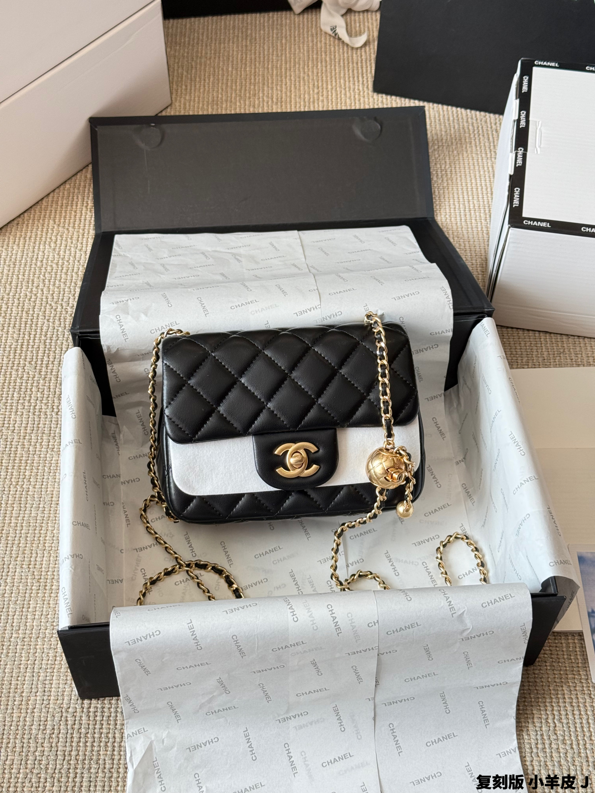 Chanel The Golden Globe-shaped Fat Guy shoulder bag