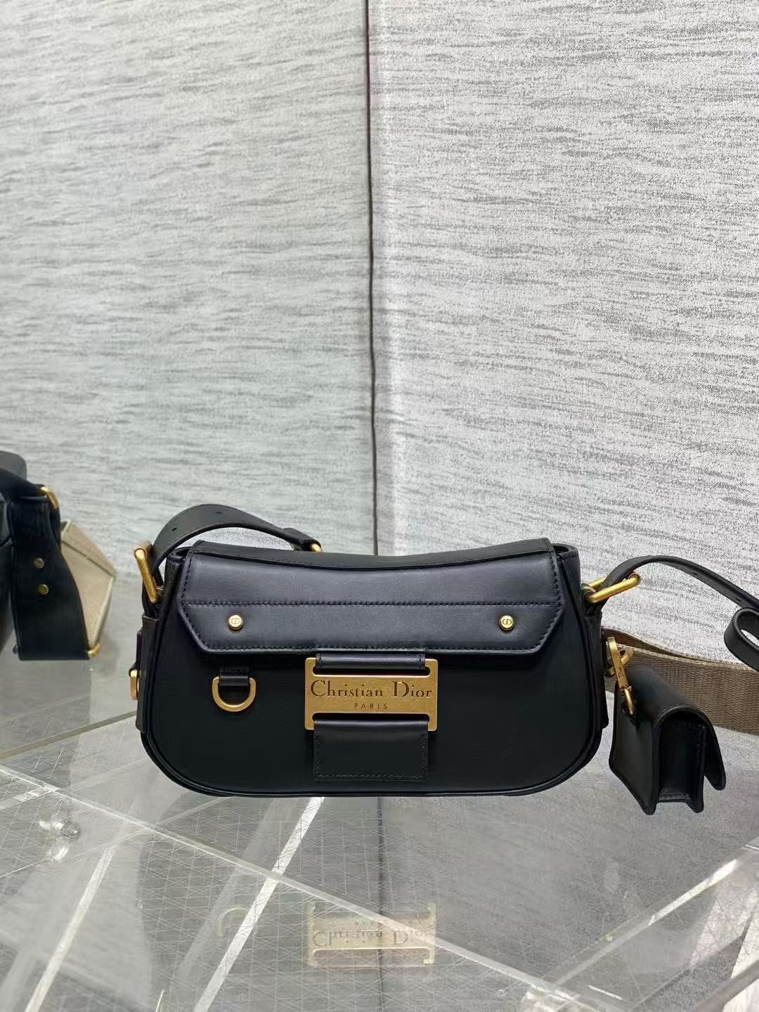 Dior Spring/Summer New street chic collection crossbody bag
