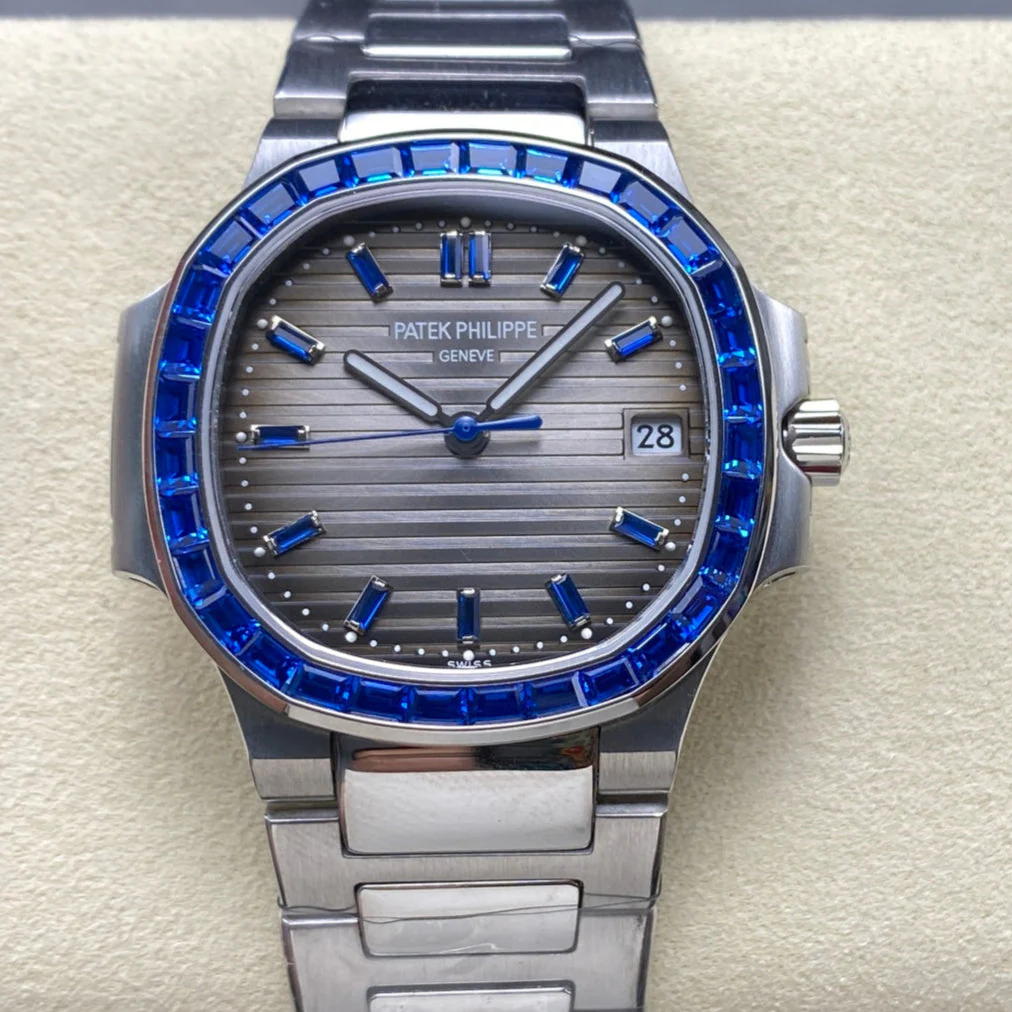 PATEK Nautilus 35.2mm Silver Black Dial