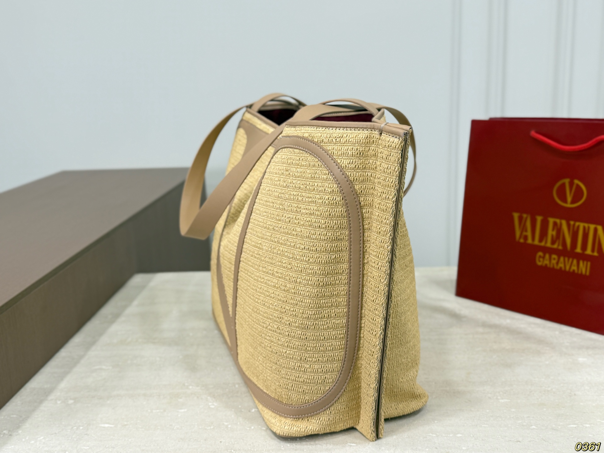 Valentino Garavani VivaSuperstar large shopping bag