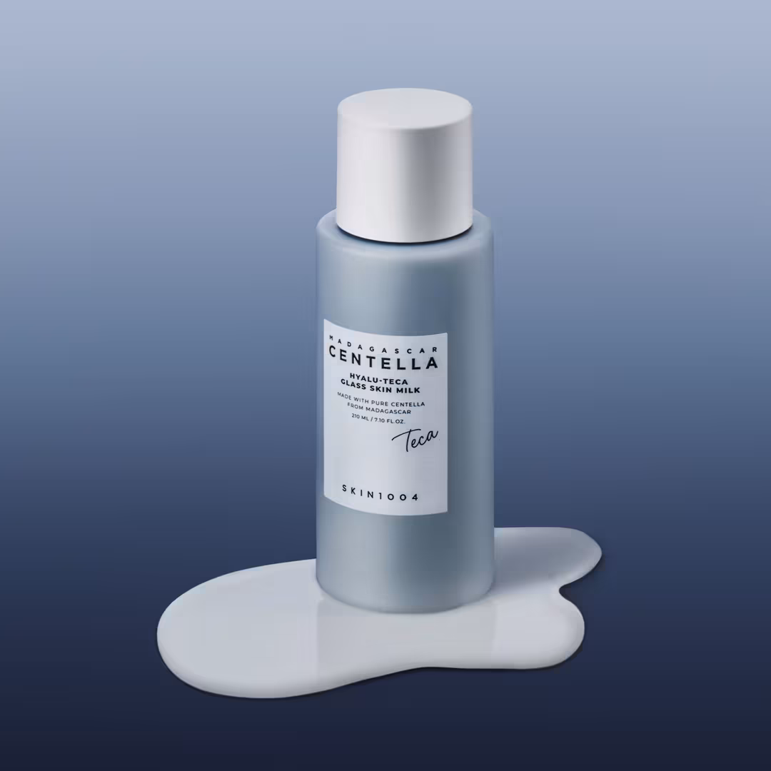 SKIN1004  Madagascar Centella Hyalu-Teca Glass Skin Milk