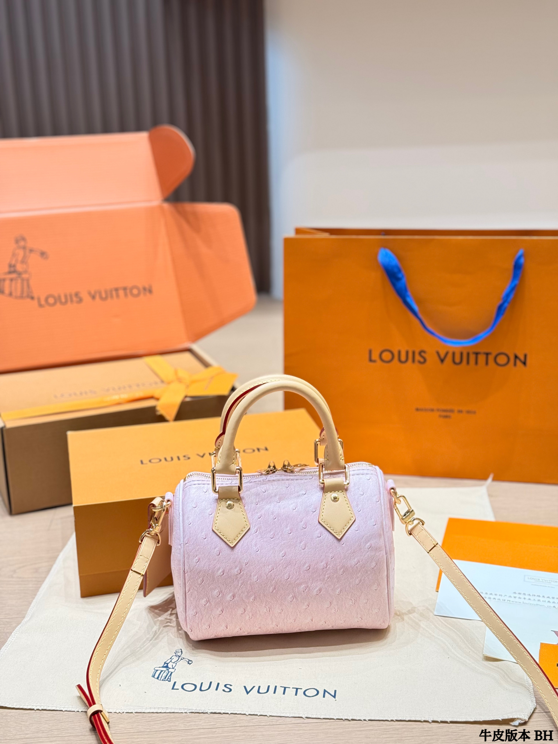 LV Speedy 20/25 Pink & Blue Ostrich Leather Heart Charm Boston Top Handle Bag