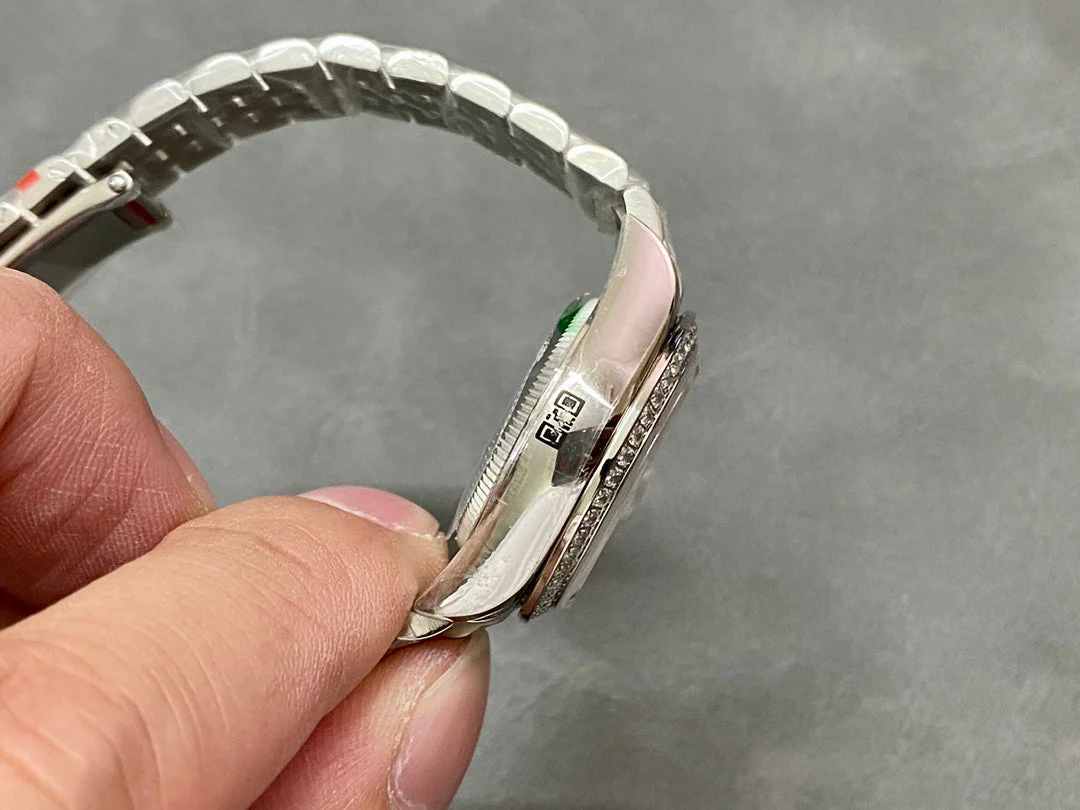 Rolex Watch DATEJUST 28MM DIAMOND BEZEL STAINLESS STEEL