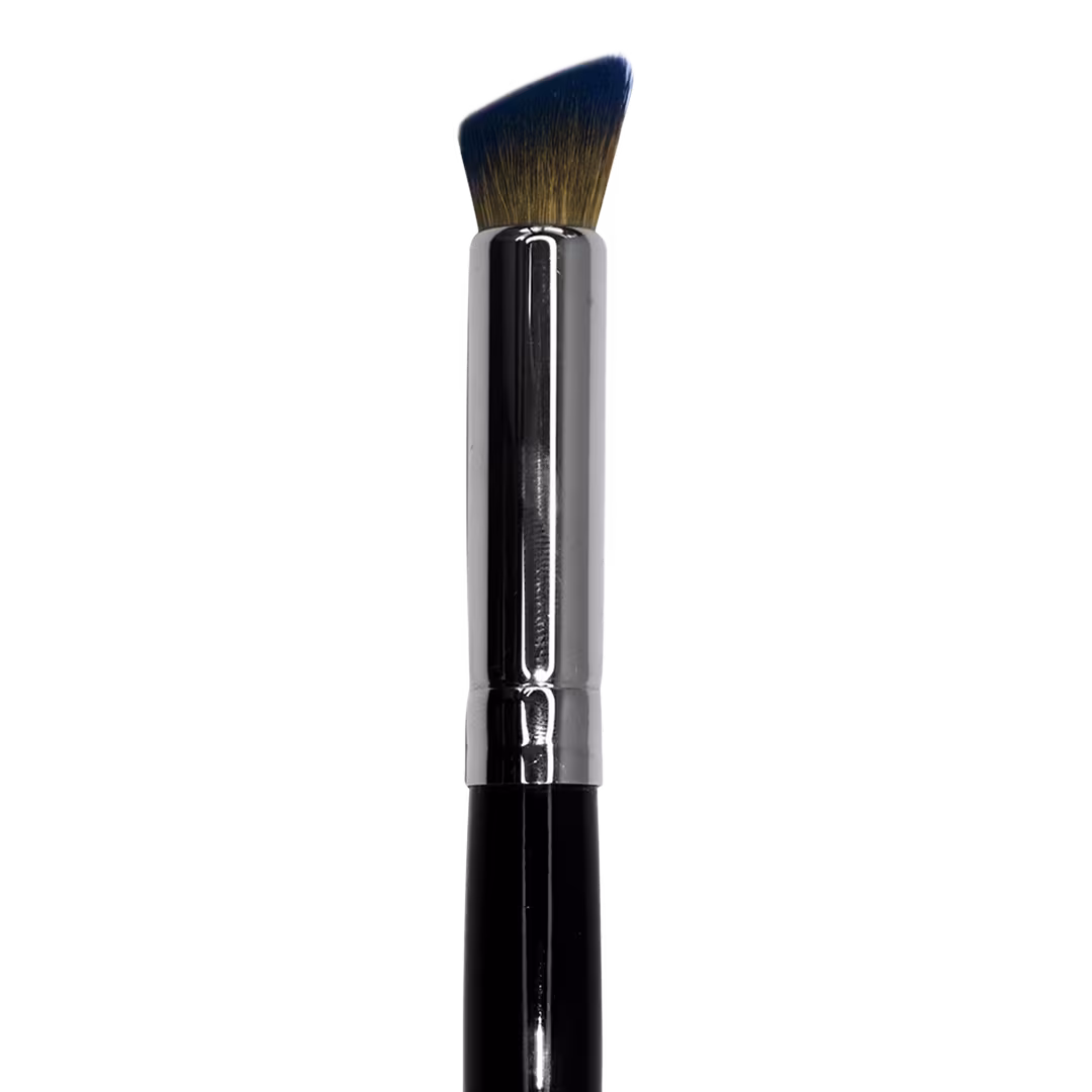 Cinema Secrets  A42 - Angled Concealer Brush