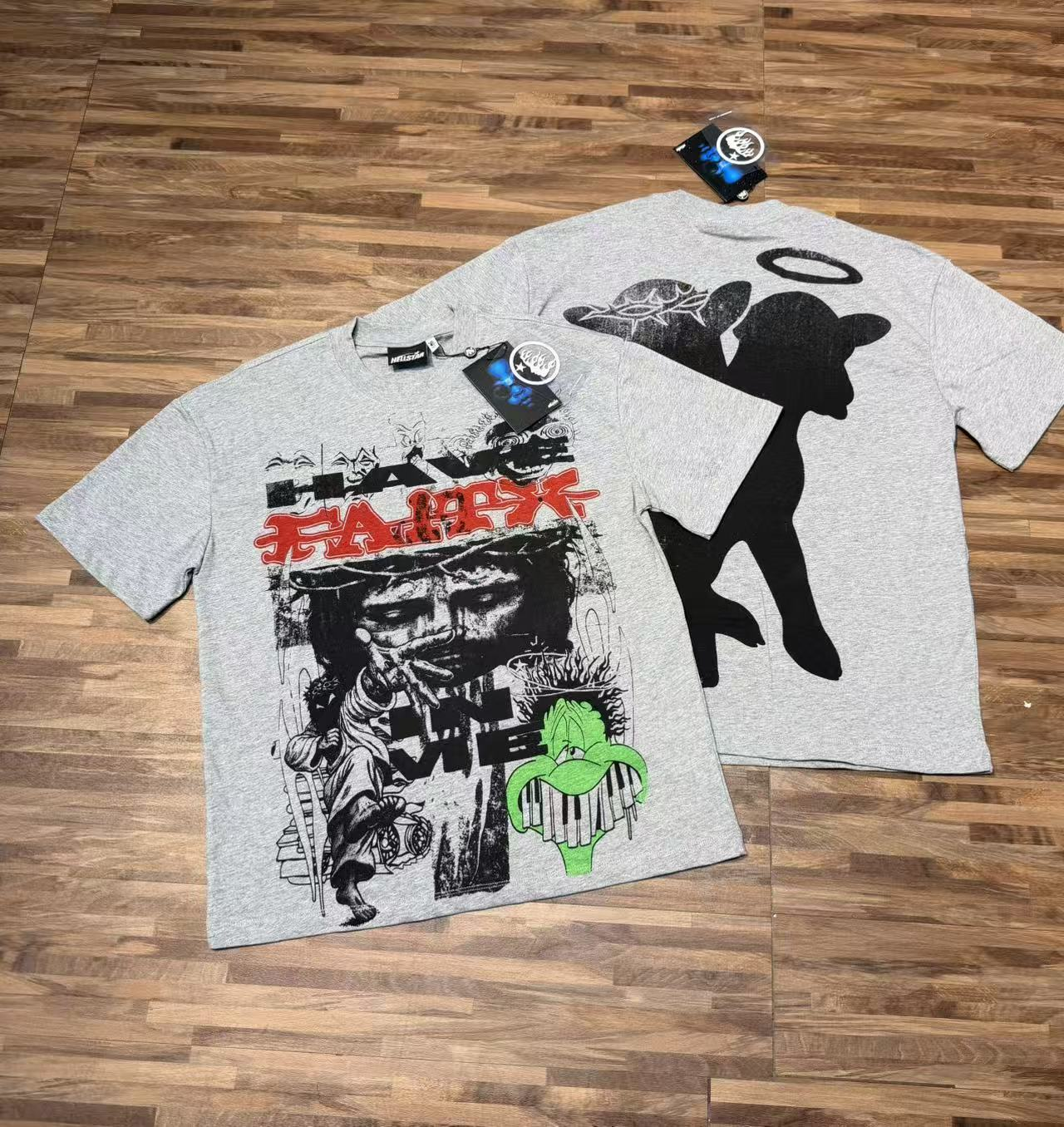 Grey vintage hero character print short-sleeved shirt