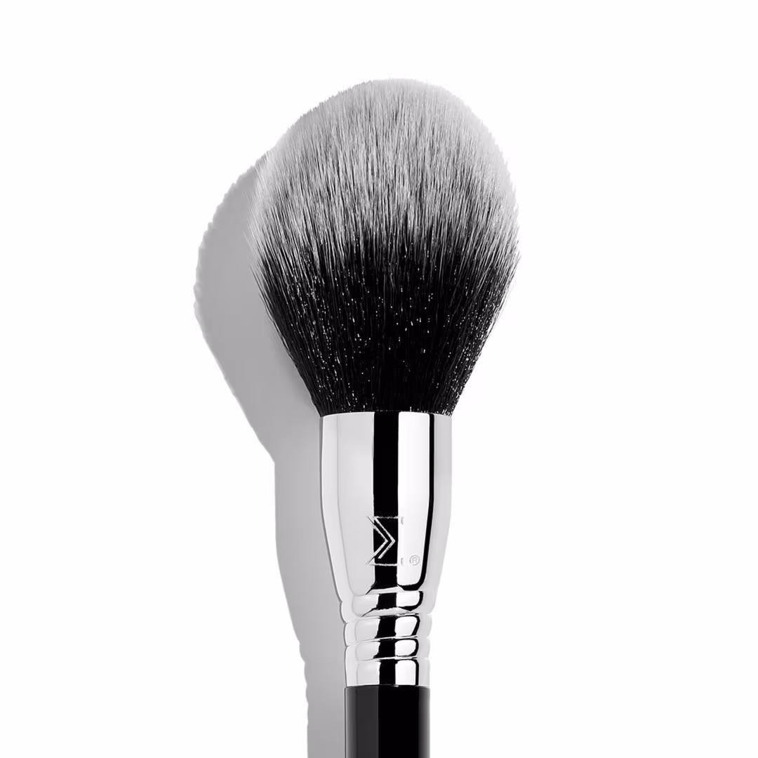 Sigma Beauty  F24 All-Over Powder Brush