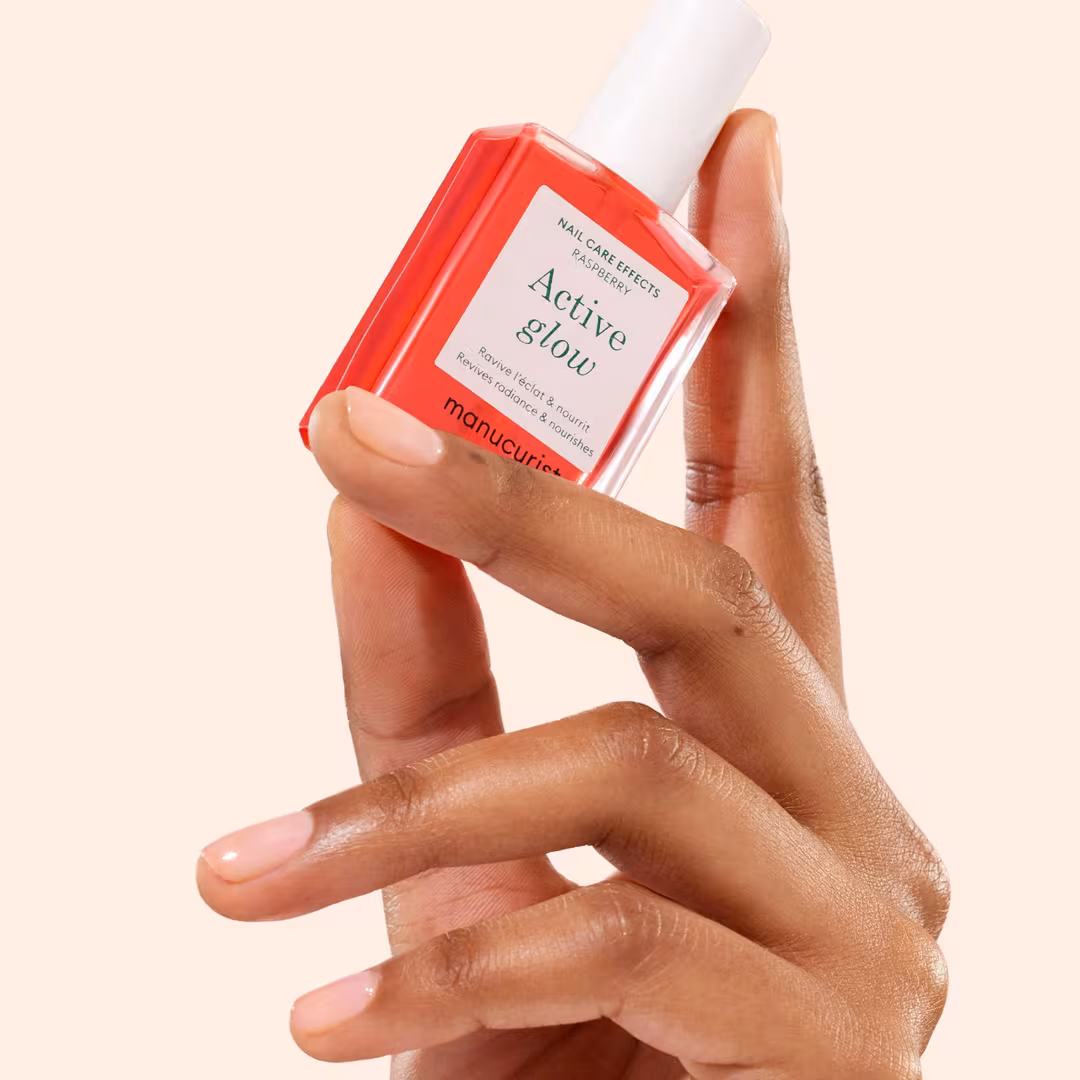 Manucurist  Active Glow Nail Polish for a Gloss finish, Nail Strengthener and Growth