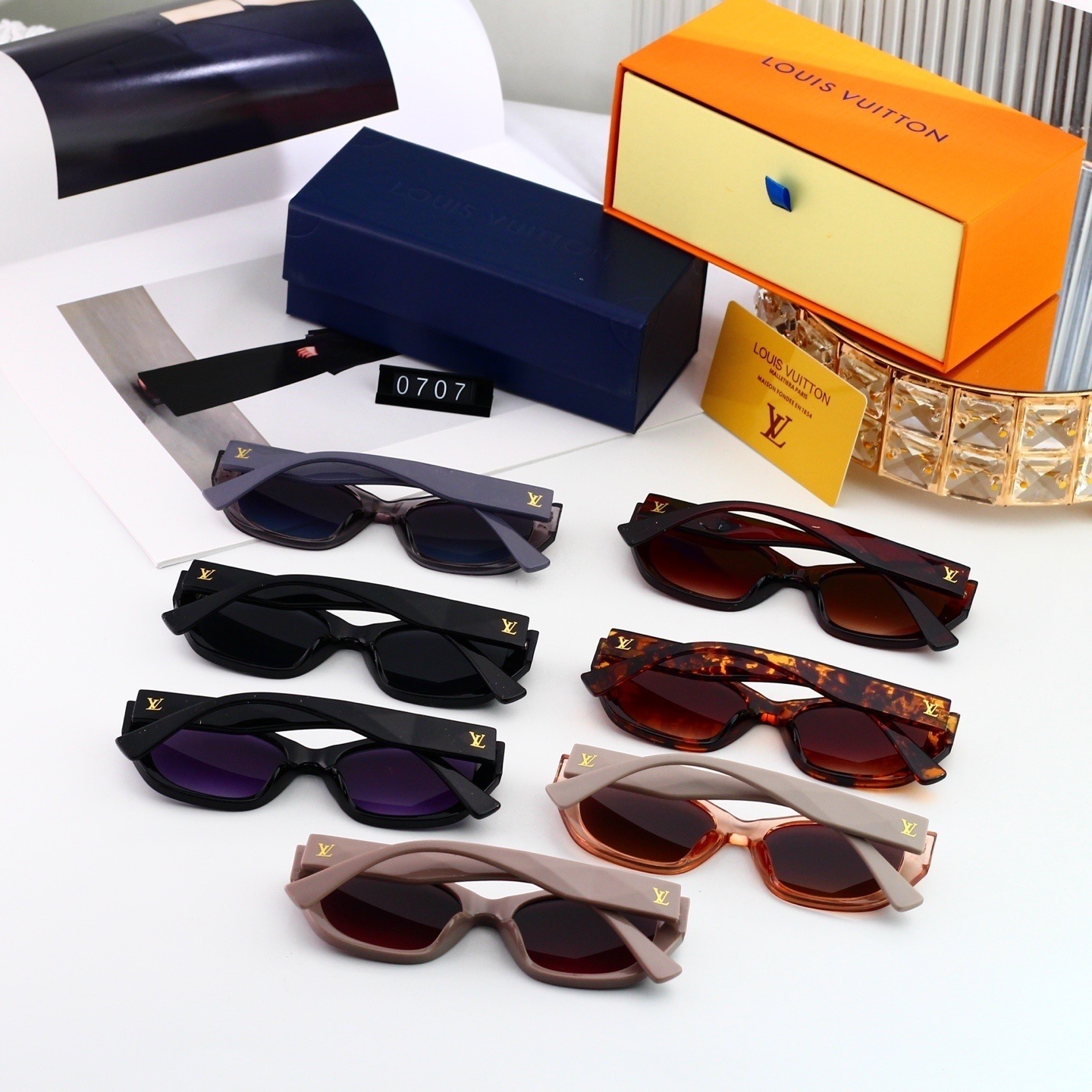 LV Fashionable Sunglasses