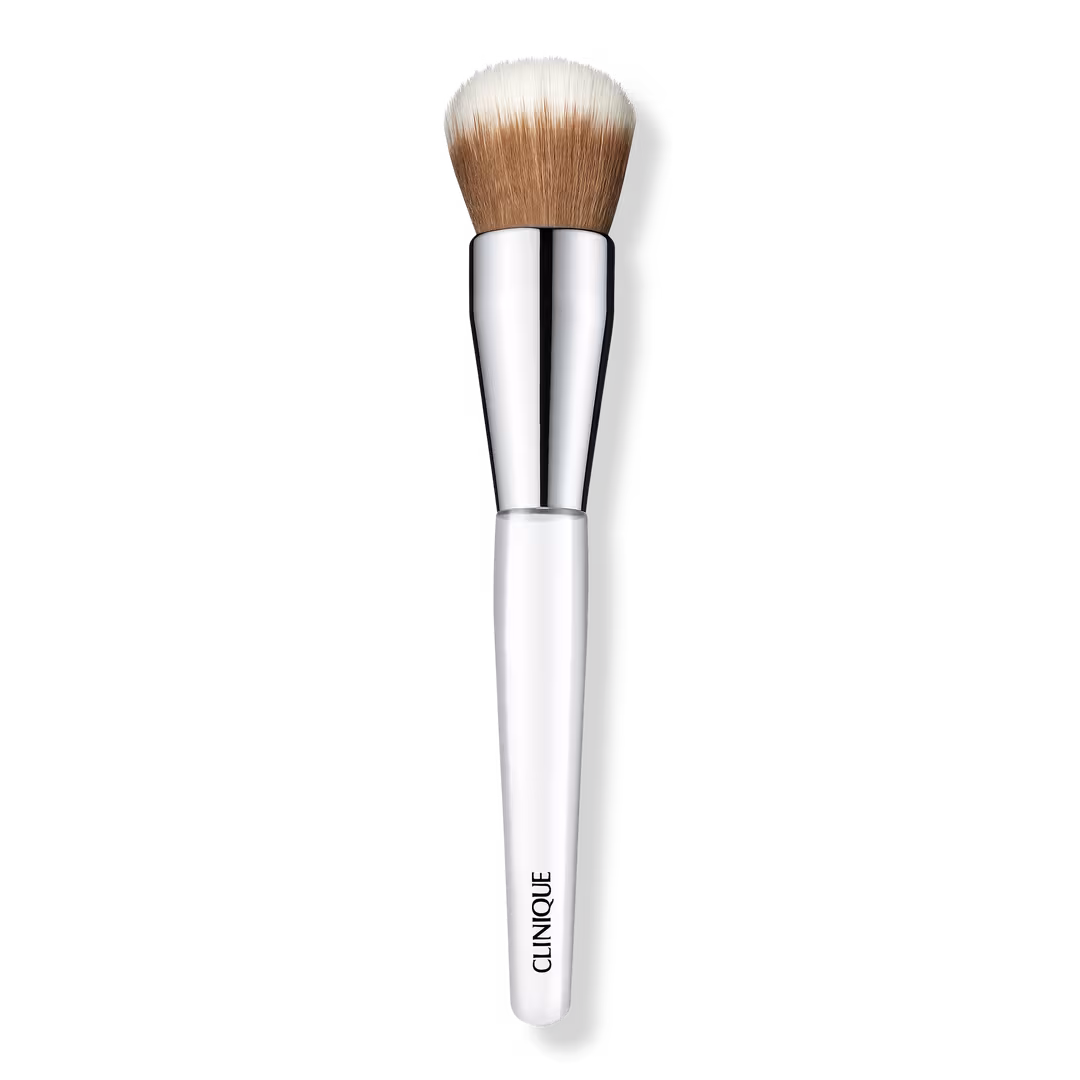 Clinique  Foundation Buff Brush