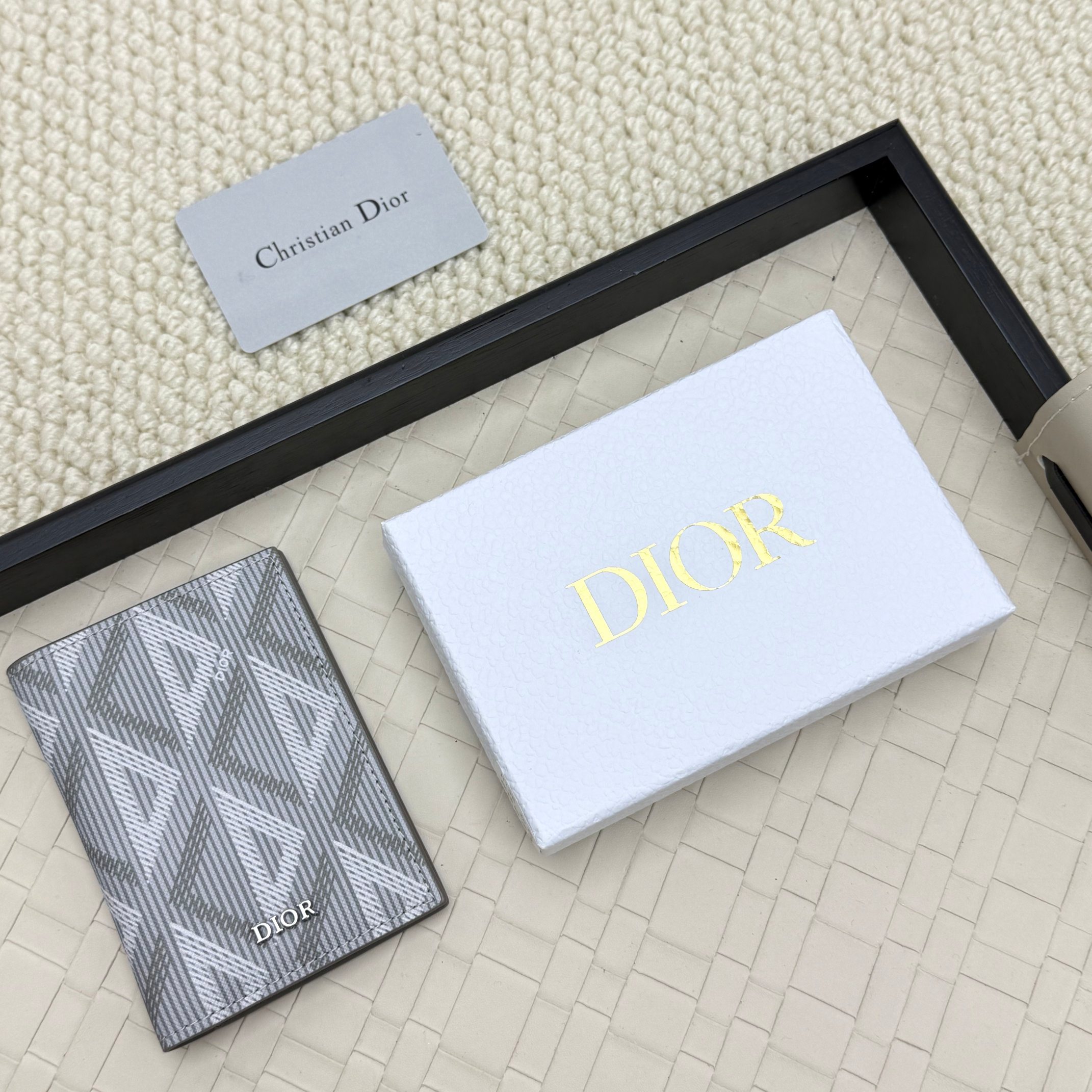 Dior Wallets Card Holder Wallet H138