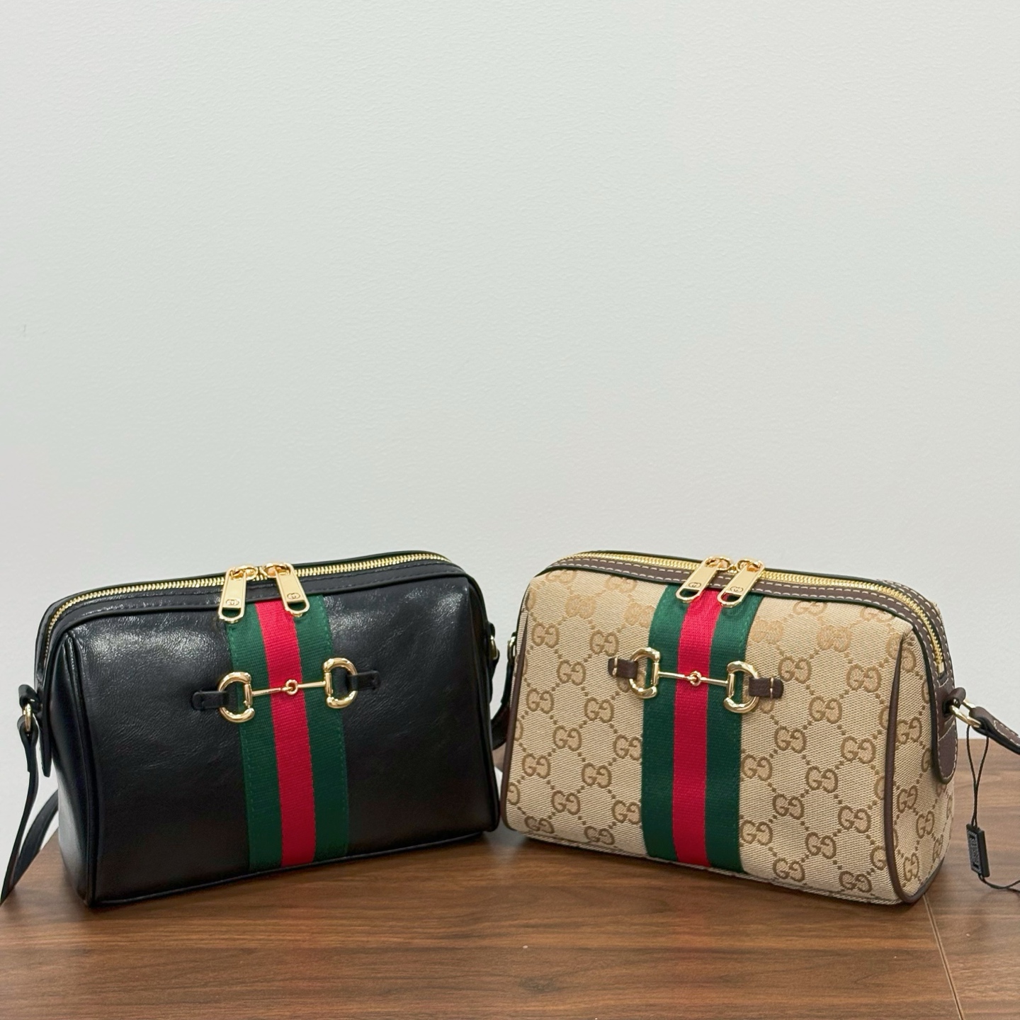 Gucci Style Horsebit 1955 GG Supreme Camera Bag