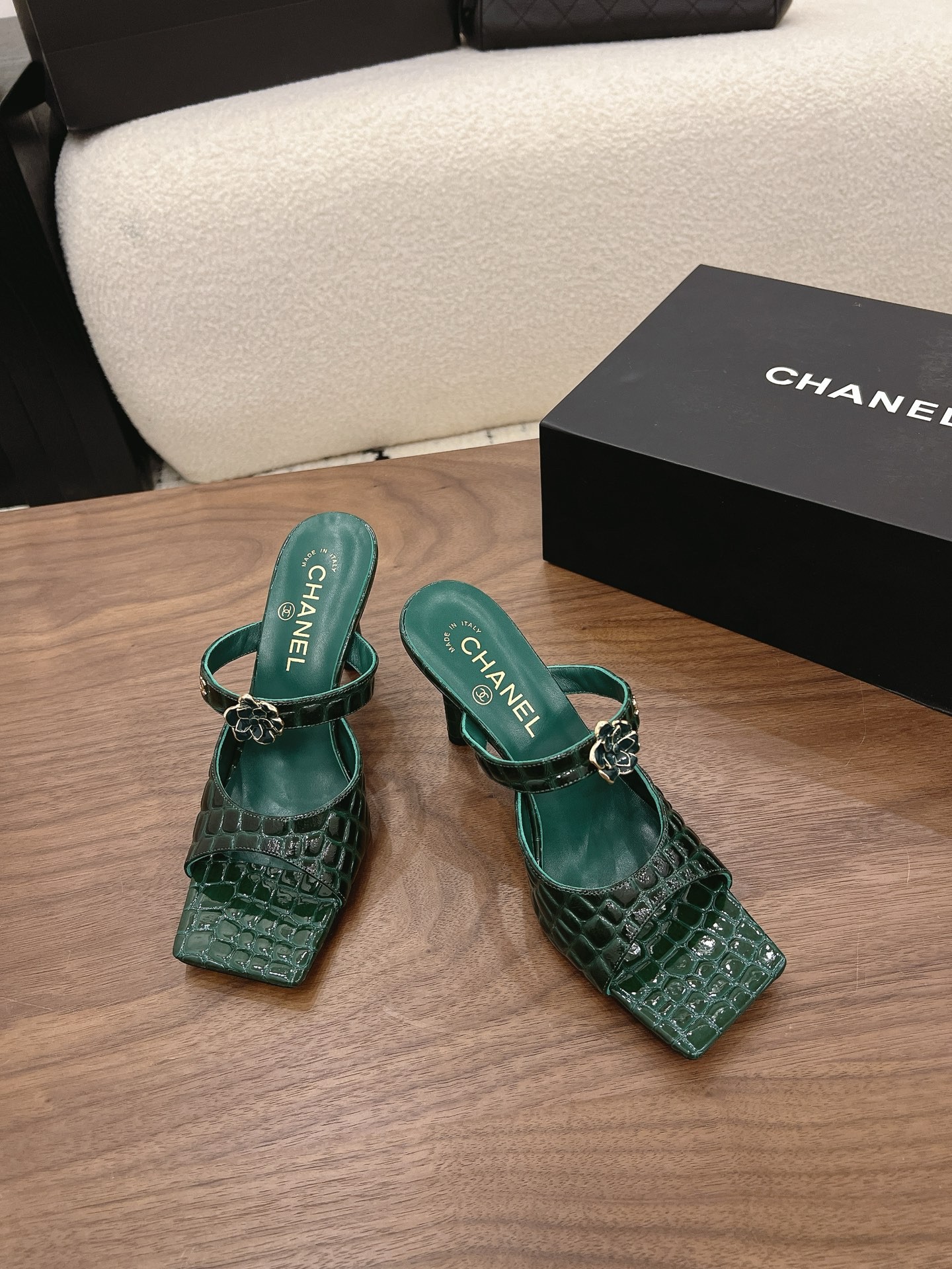 Chanel 26K Emerald Green Camellia Buckle Croc-Embossed Leather Square Toe Sandals Mules Heels