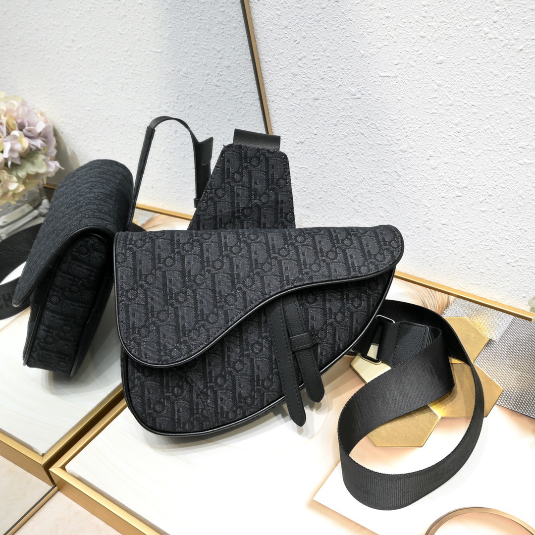 Dior Oblique Men Saddle Bag Black