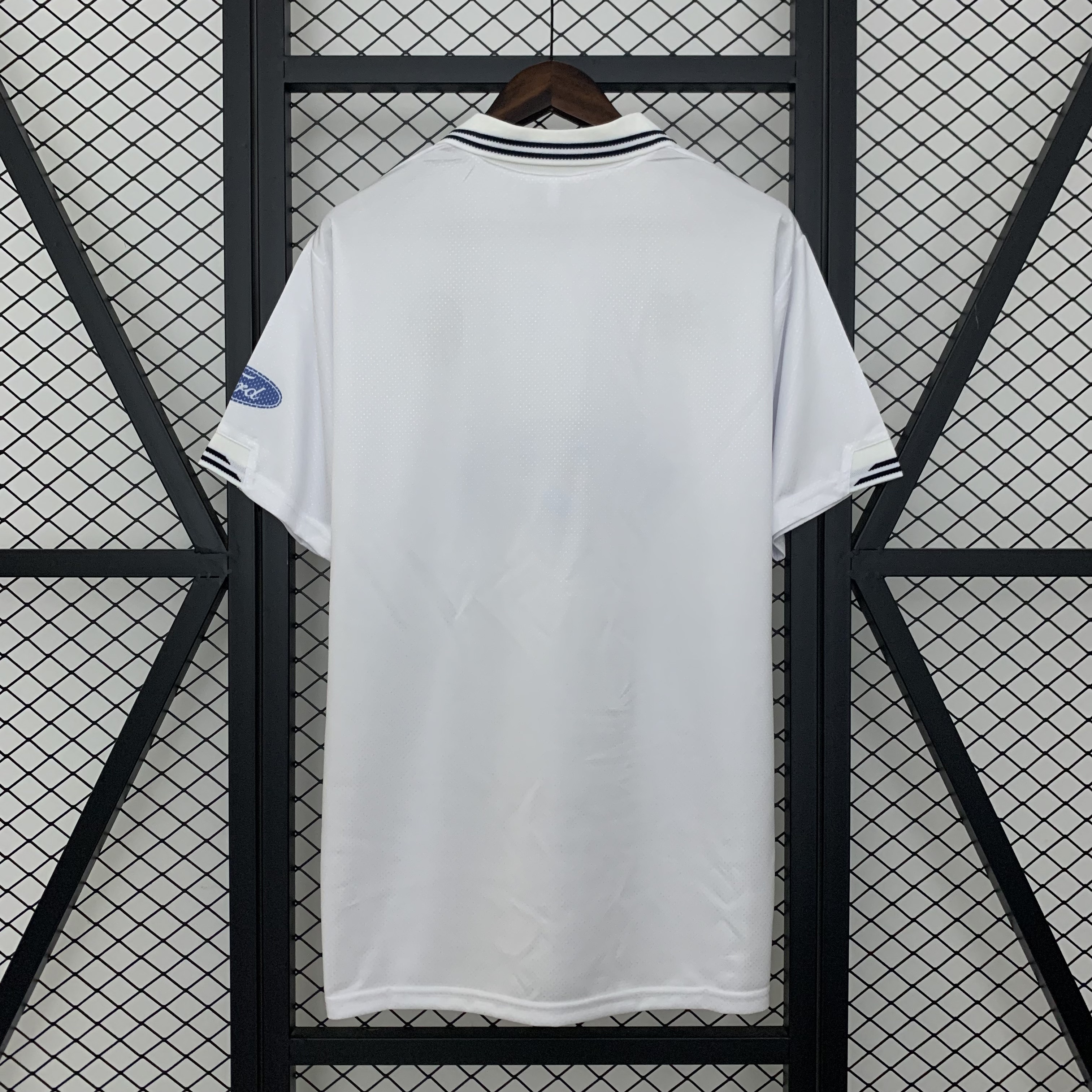 1999/2000 Valencia Home Retro Football Shirt