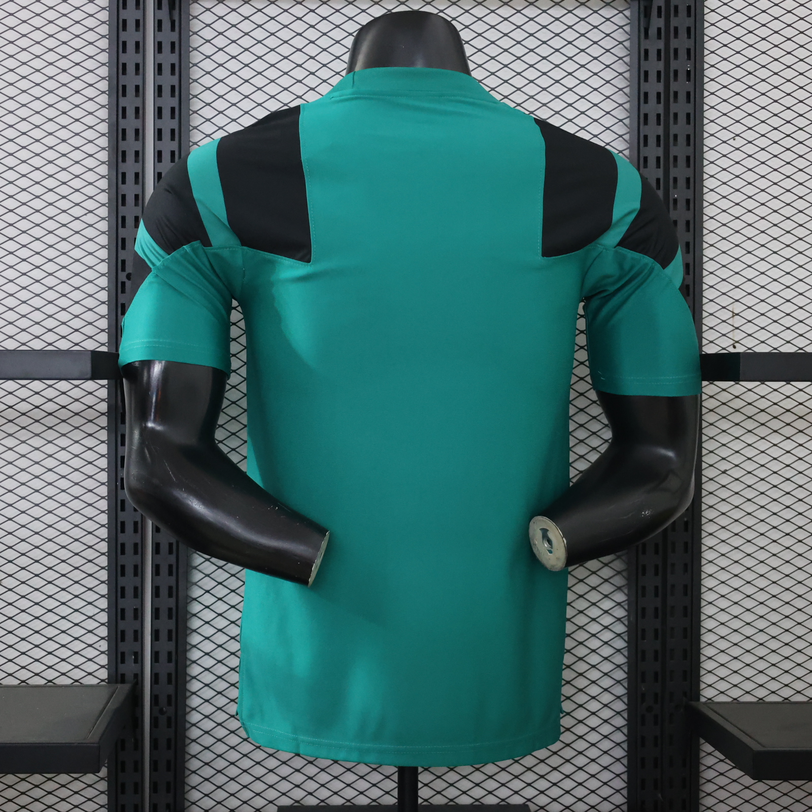 2026/2027 Liverpool Leisure retro green Football Shirt (Player version)