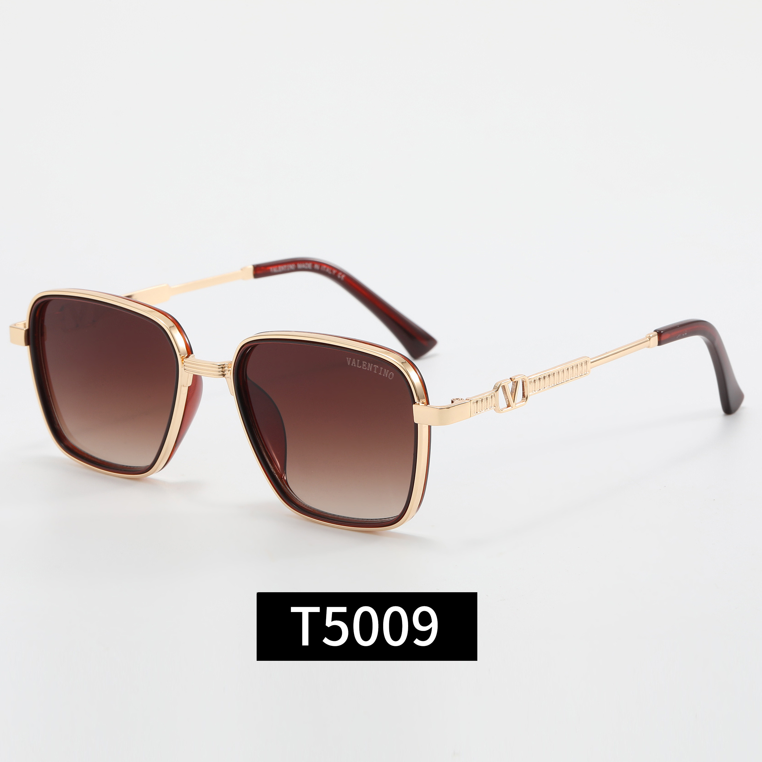 Prada Fashionable Sunglasses