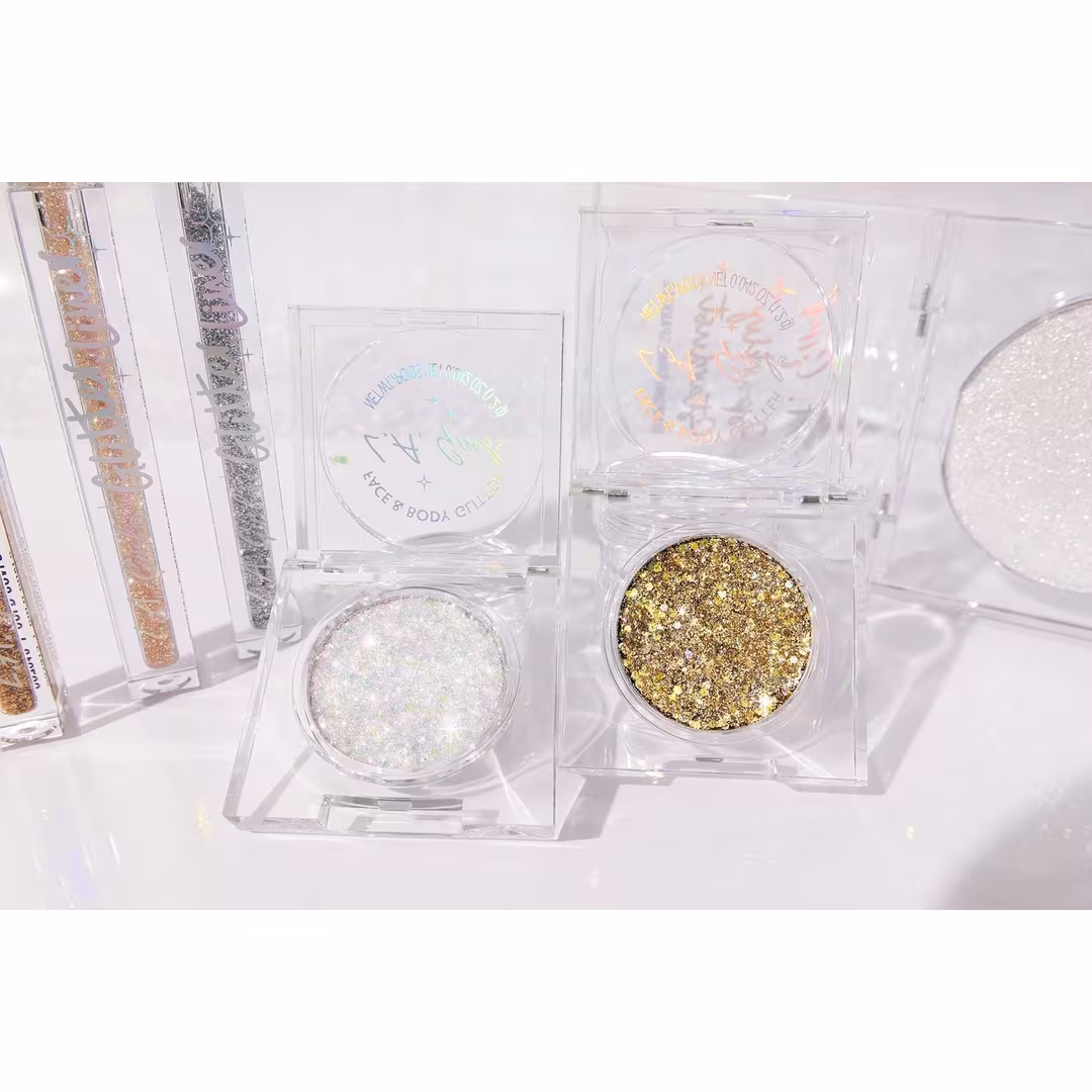 L.A. Girl  Dazzling Duo Face & Body Glitter