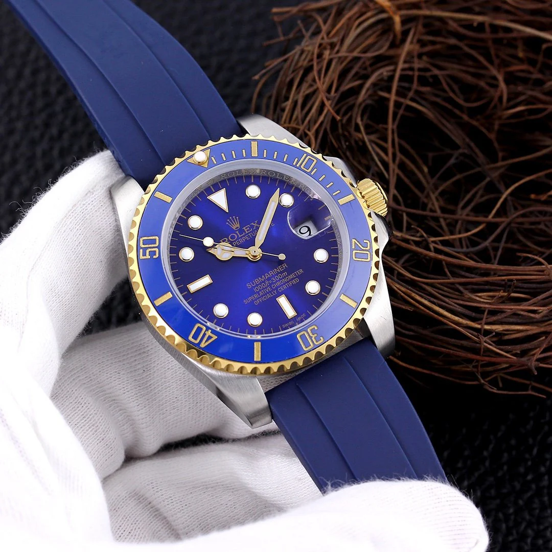 Rolex Watch SUBMARINER DATE 40 GOLD CASE RUBBER STRAP Watch