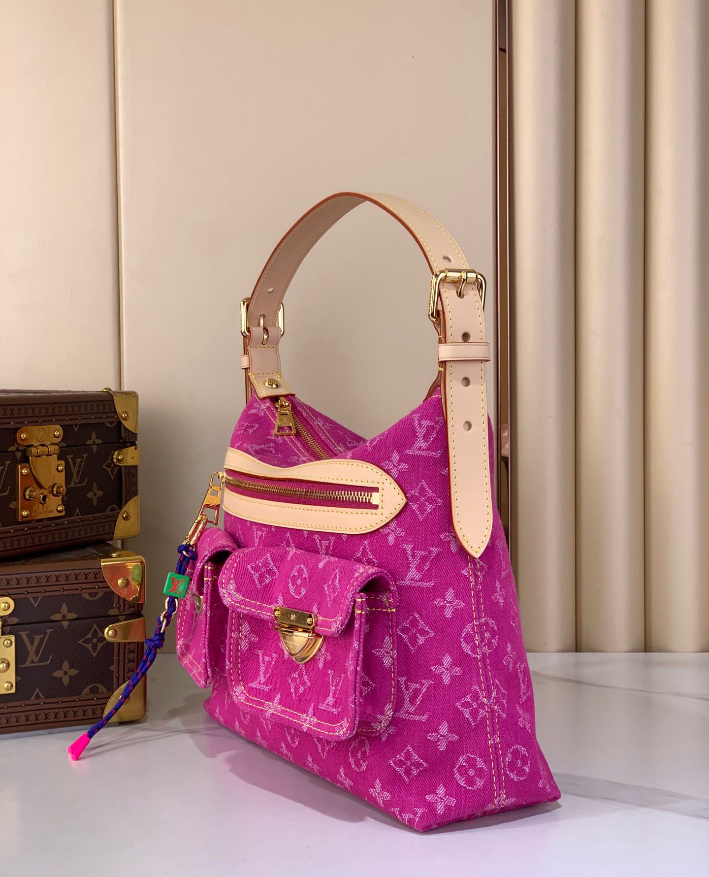 LV Baggy handbag M28266